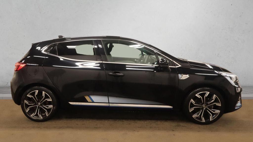 Renault Clio - Image 8