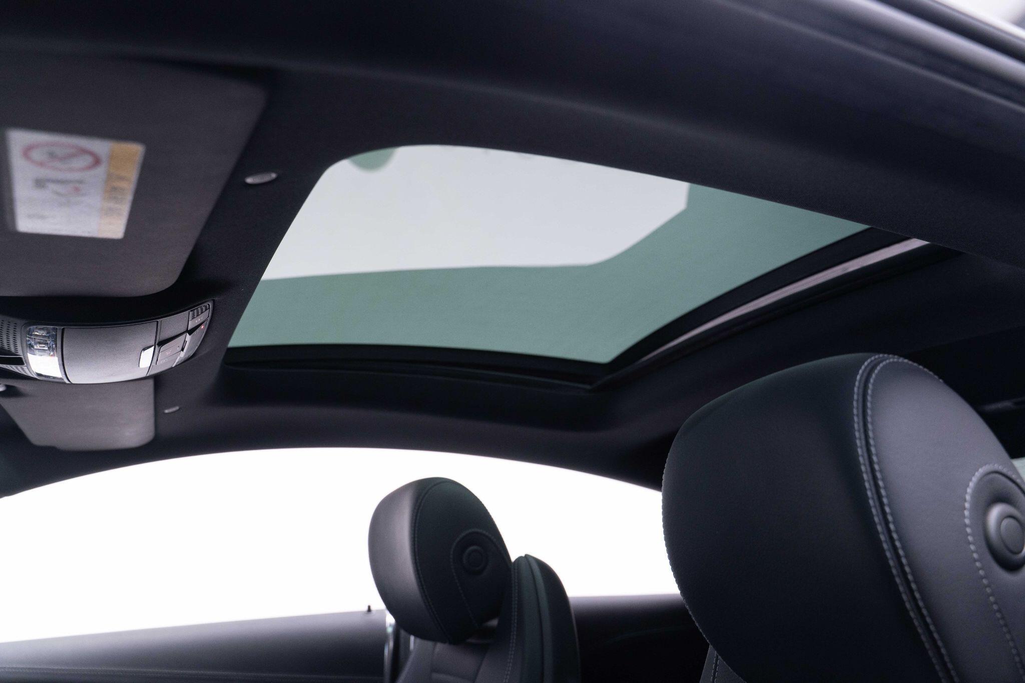 Mercedes E Class - Image 36