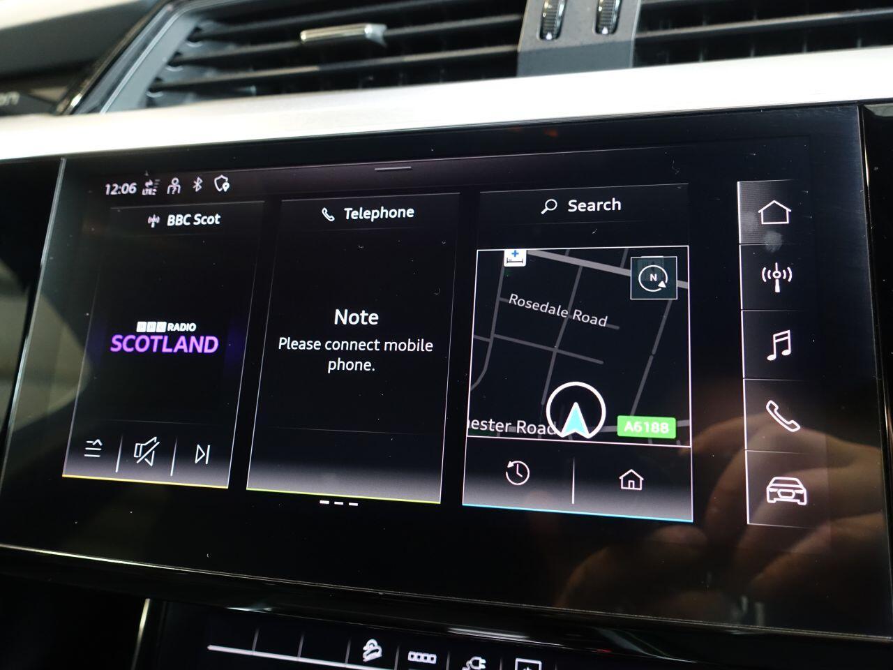 Audi E-Tron - Image 30