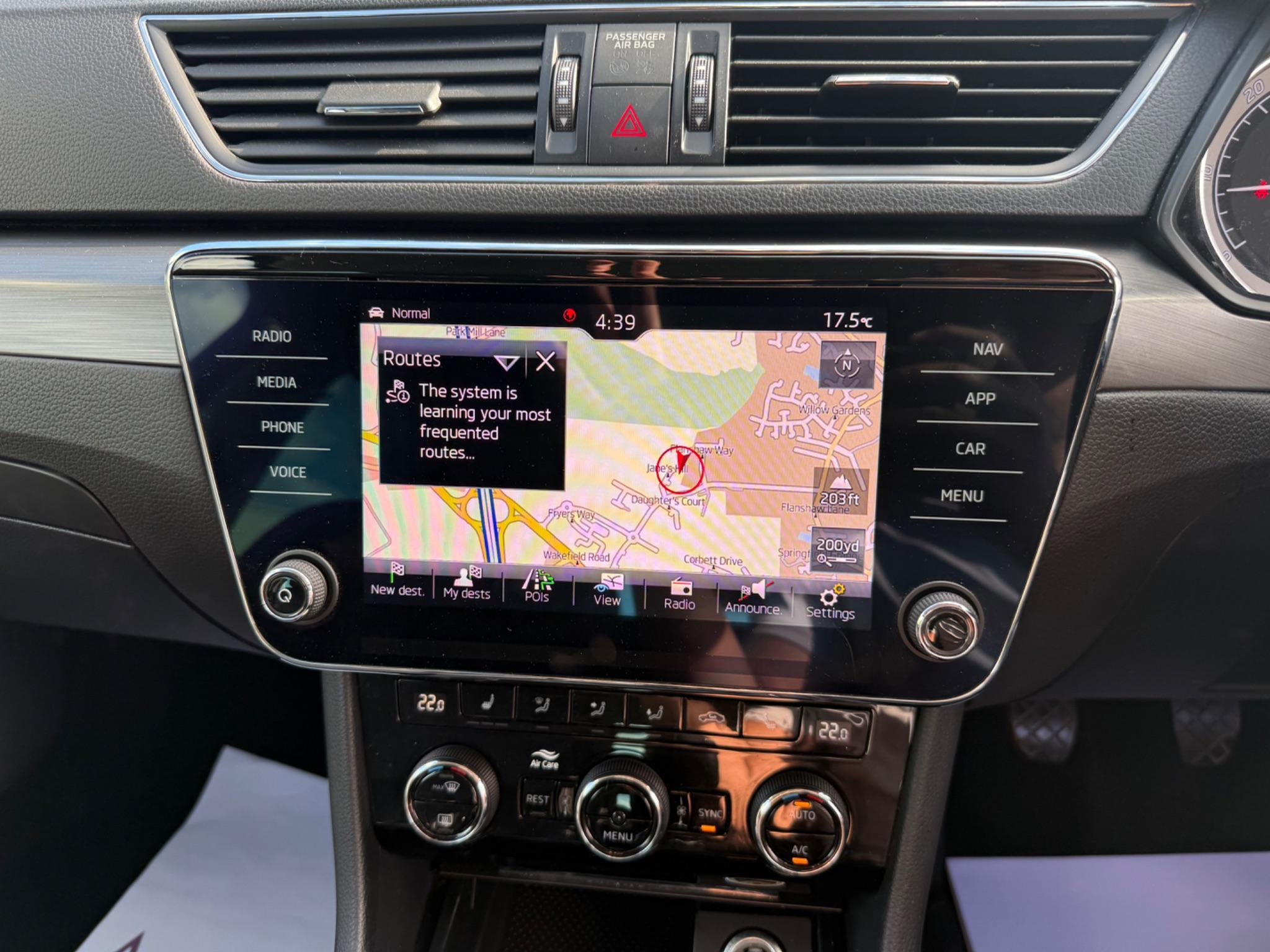 Skoda Superb - Image 29