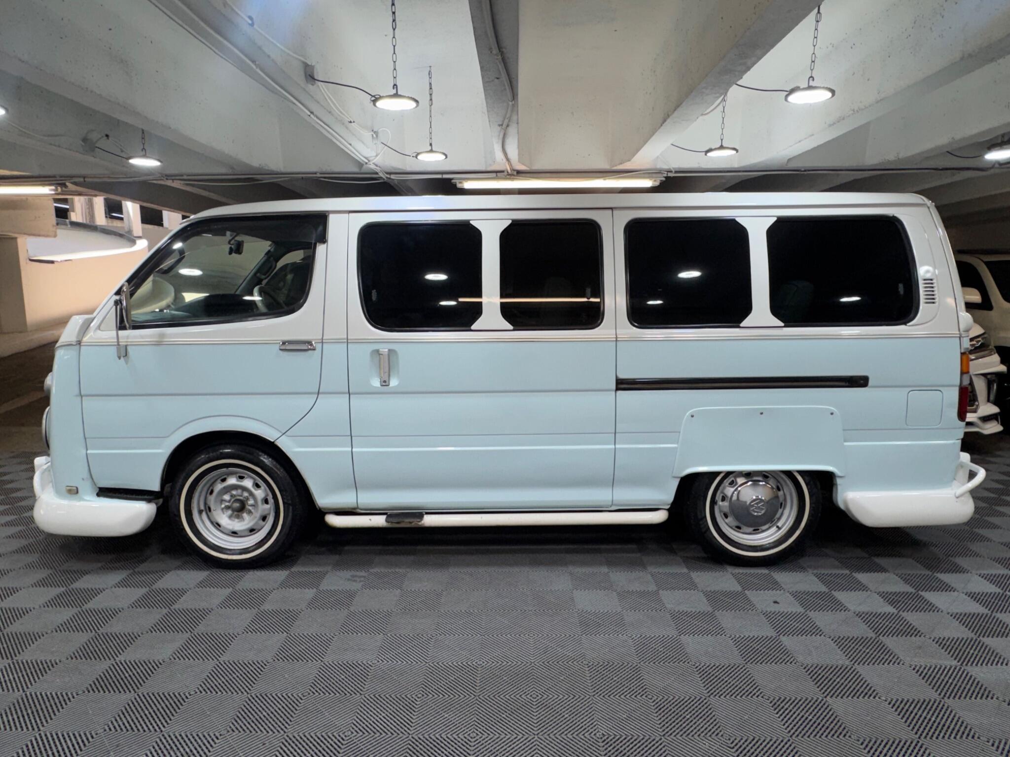 Toyota Hiace - Image 2
