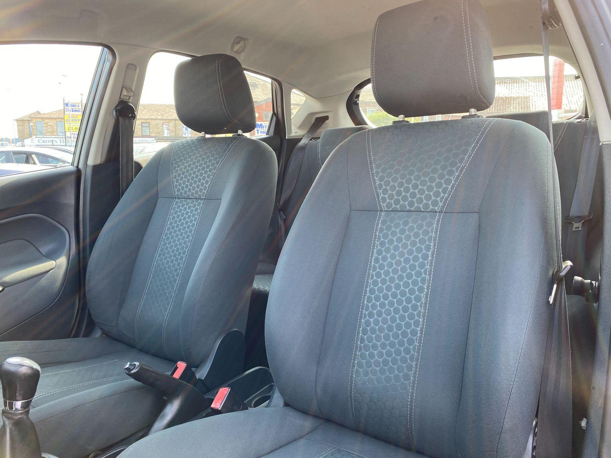 Ford Fiesta - Image 28