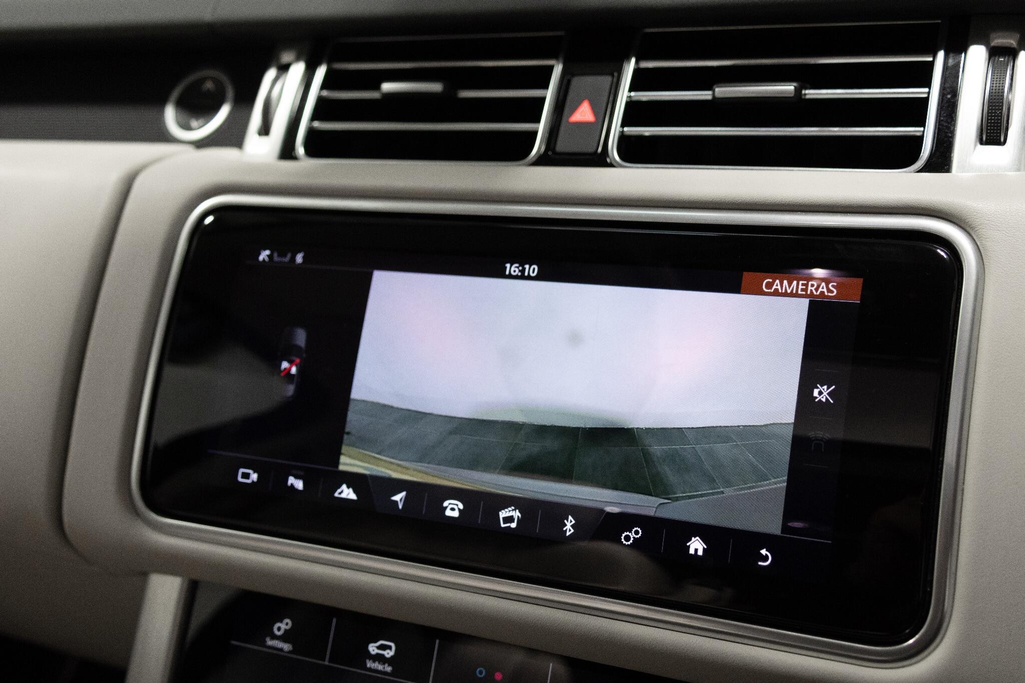 Land Rover Range Rover - Image 18