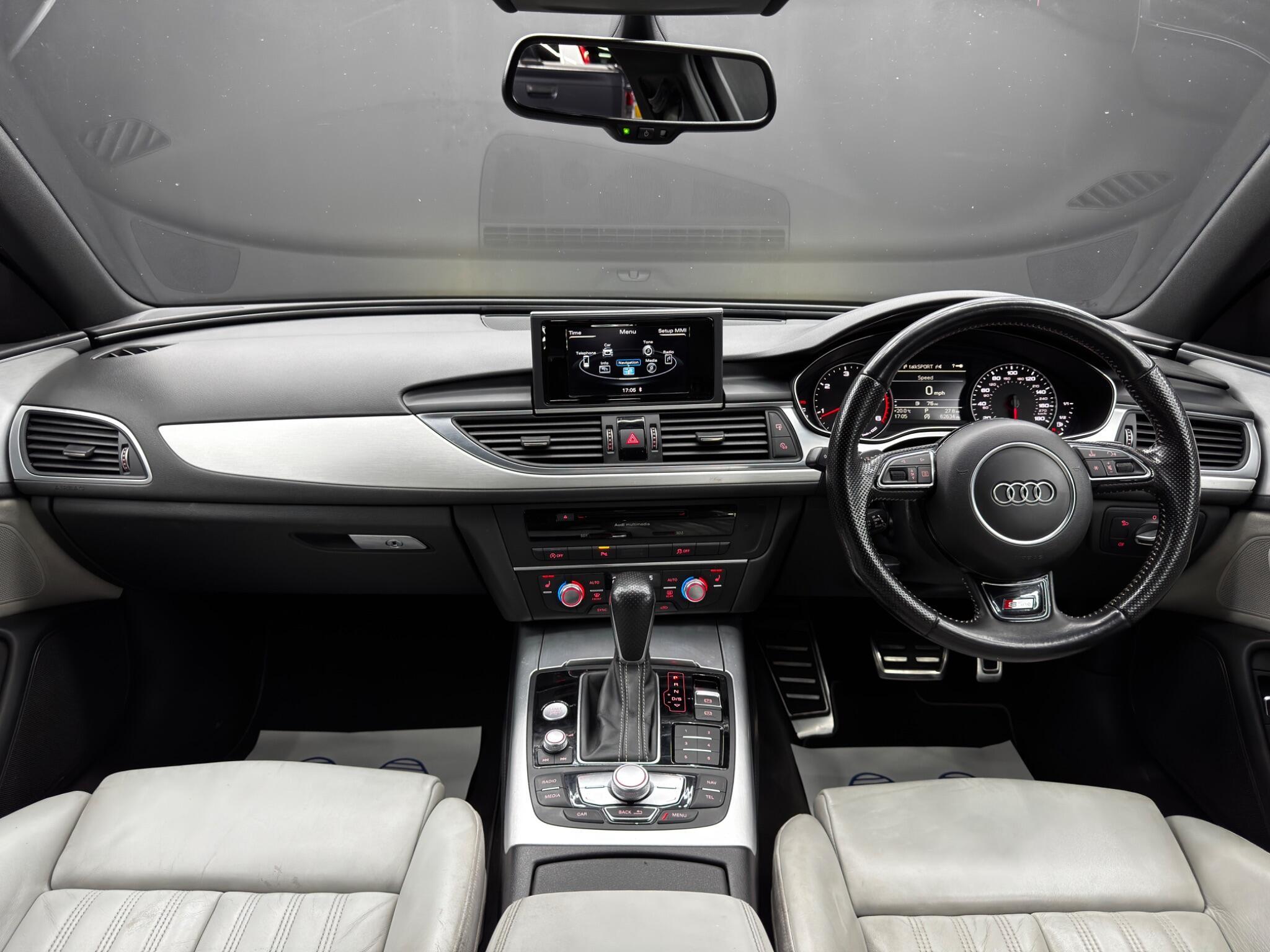 Audi A6 Saloon - Image 10