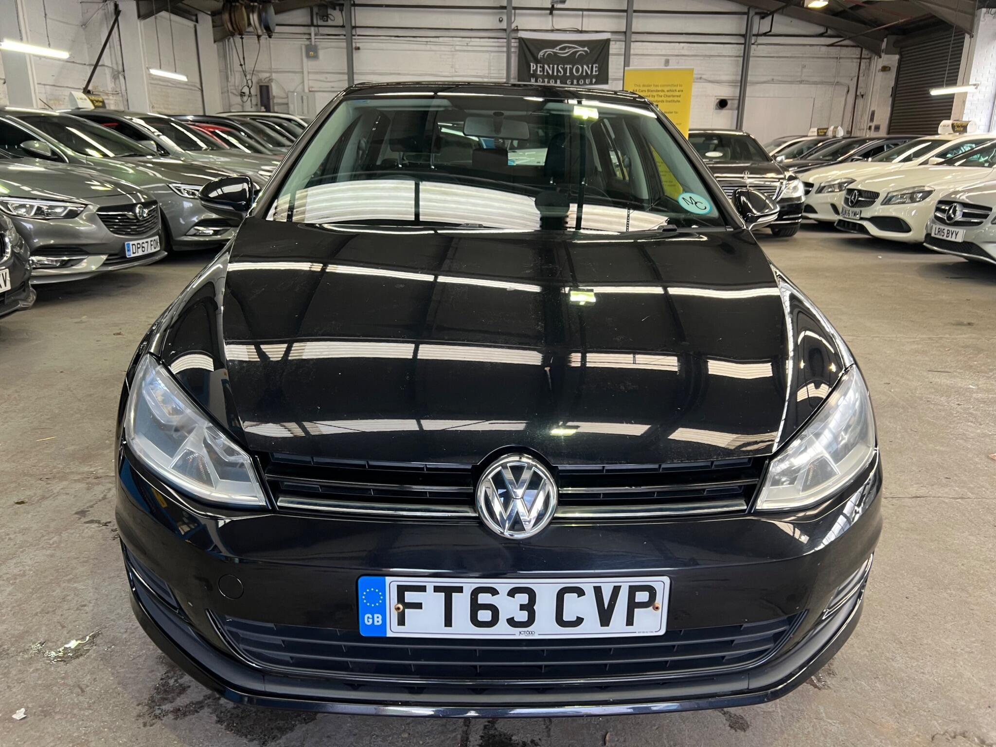 Volkswagen Golf - Image 8