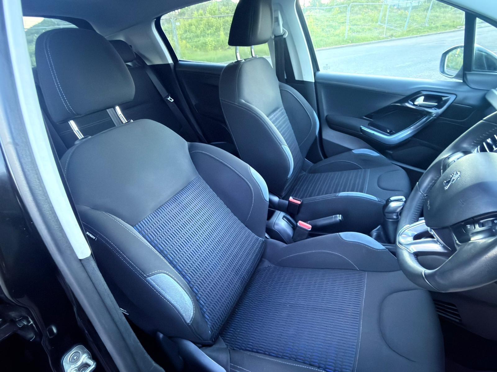Peugeot 208 - Image 15