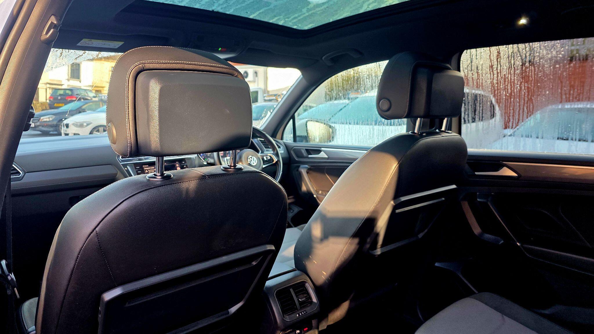 Volkswagen Tiguan Allspace - Image 18