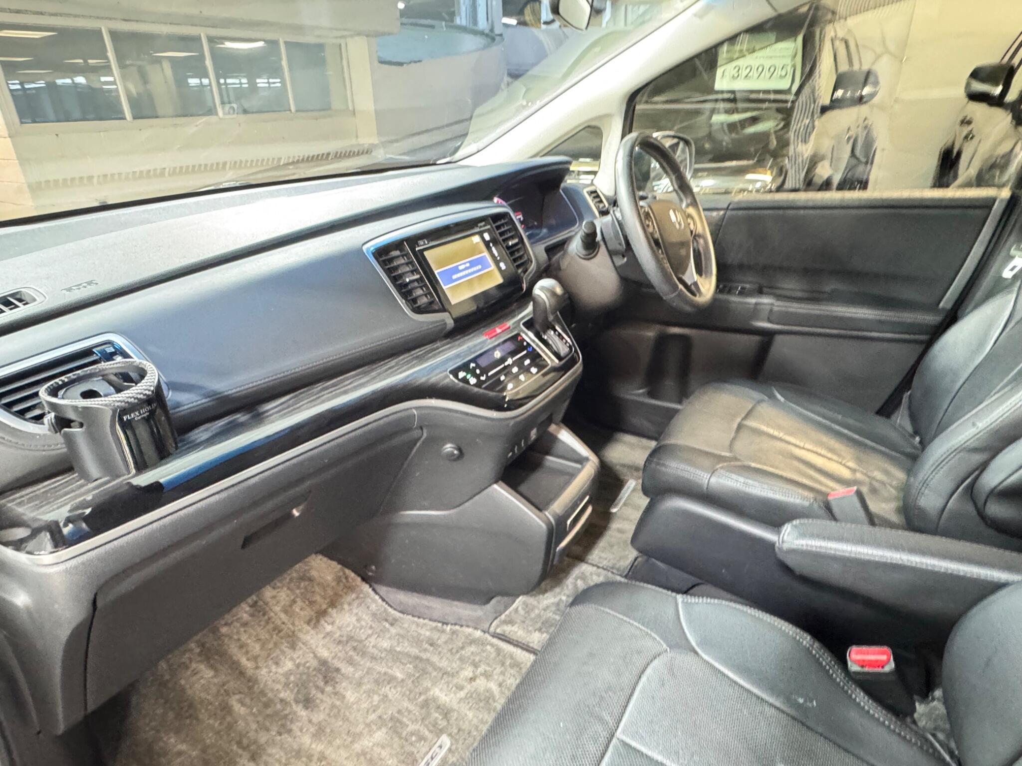 Honda Odyssey - Image 10