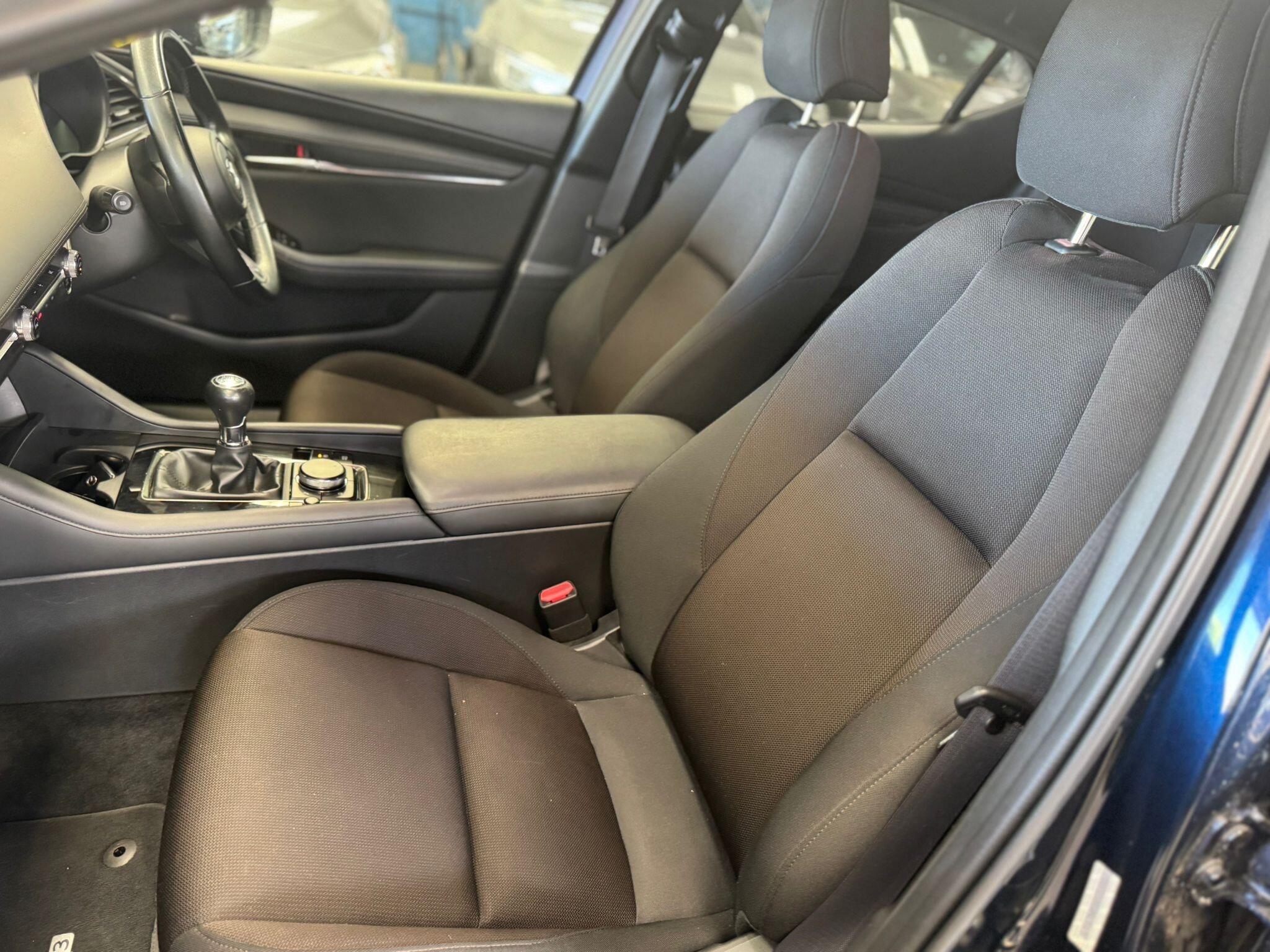 Mazda MAZDA3 - Image 35