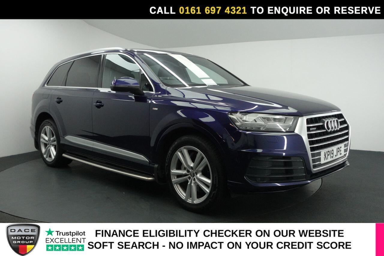 Audi Q7 - Image 2