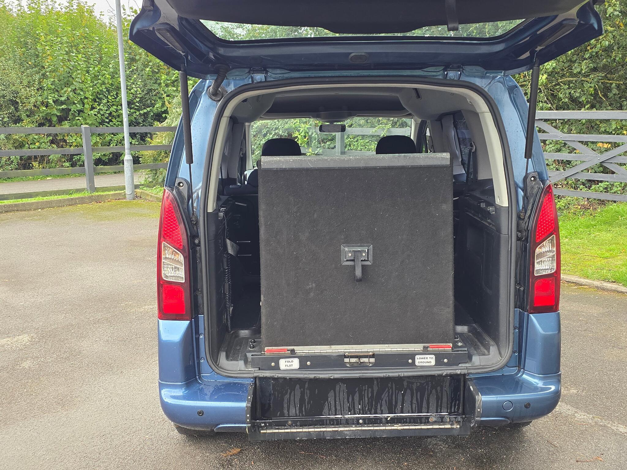 Peugeot Partner Tepee - Image 5