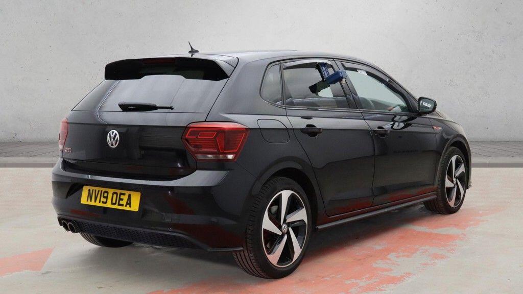 Volkswagen Polo - Image 6