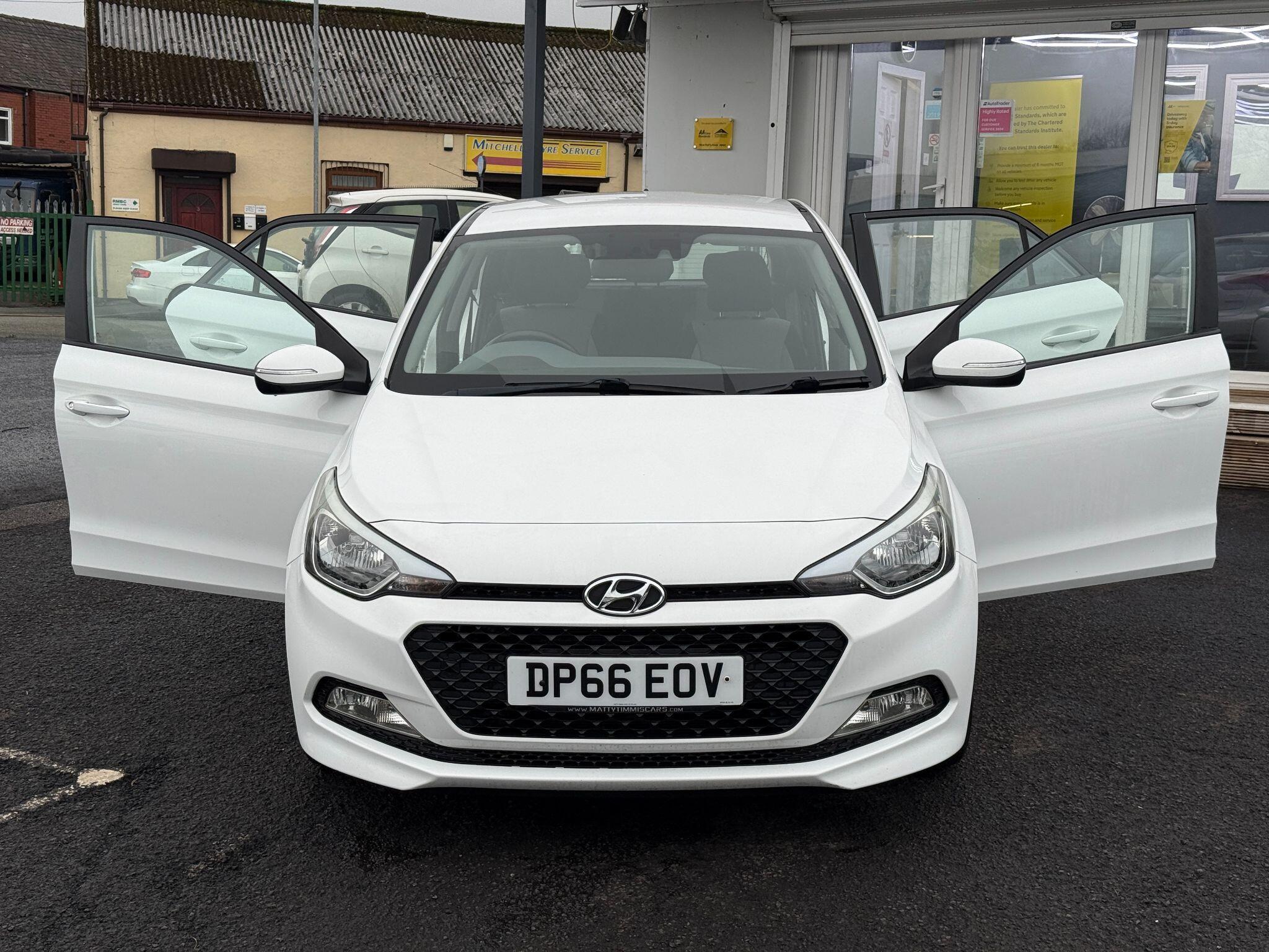 Hyundai i20 - Image 15