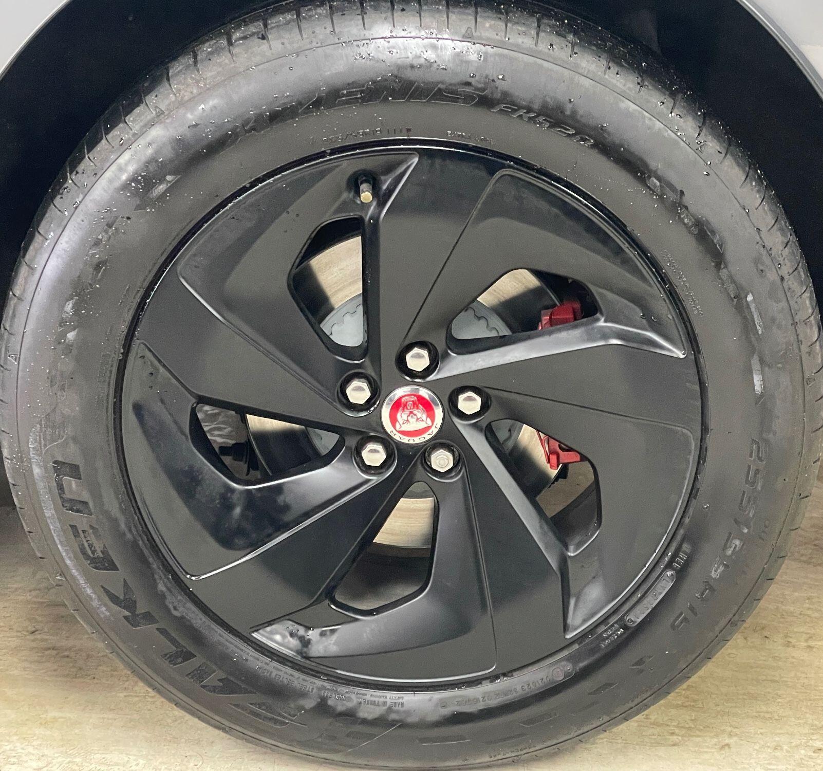 Jaguar F-Pace - Image 18