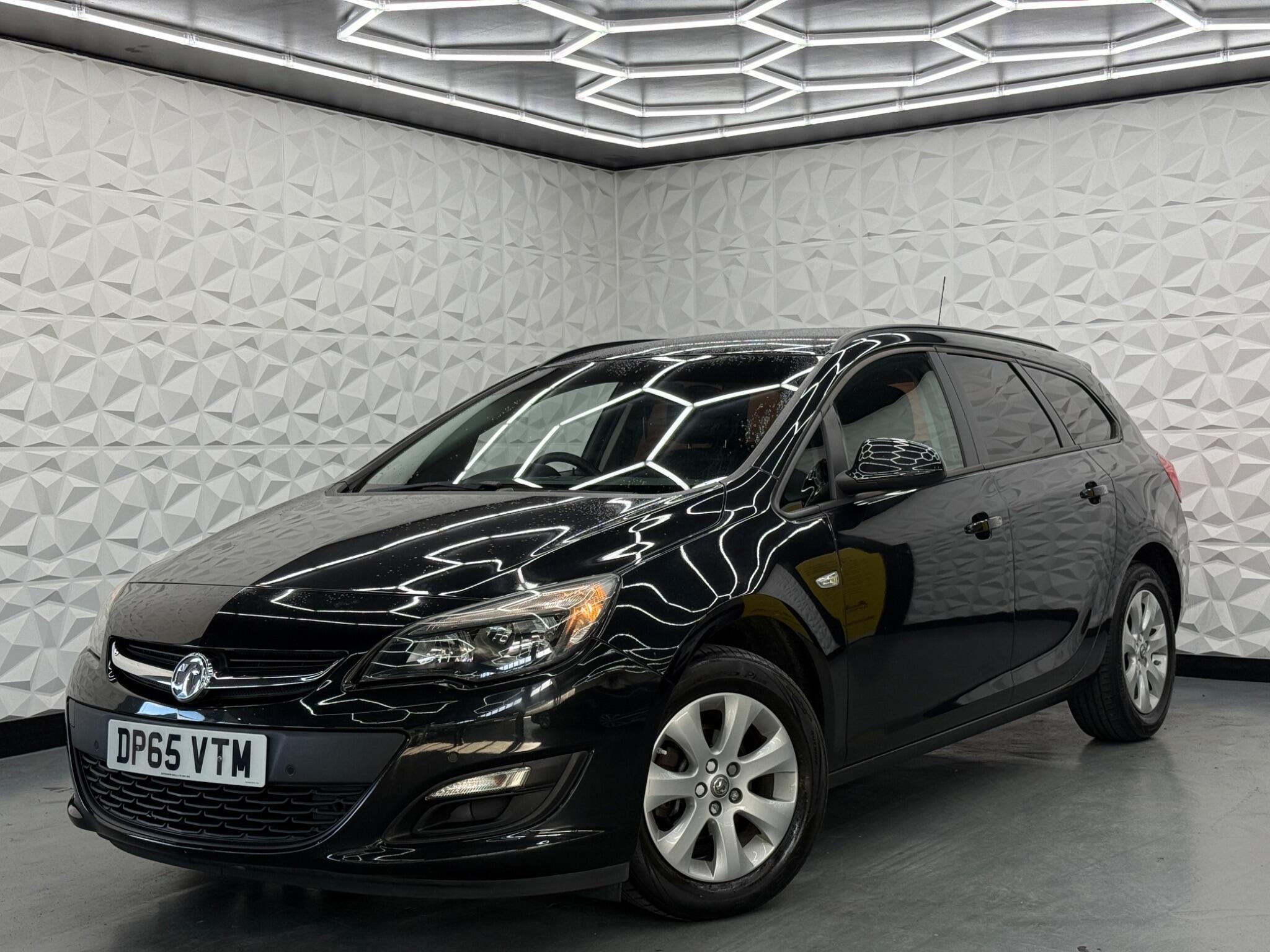 Vauxhall Astra - Image 4