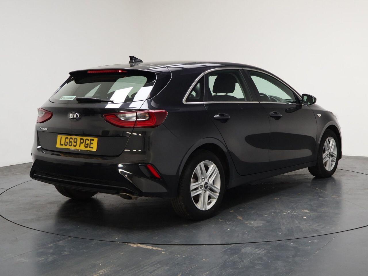 Kia ceed - Image 12