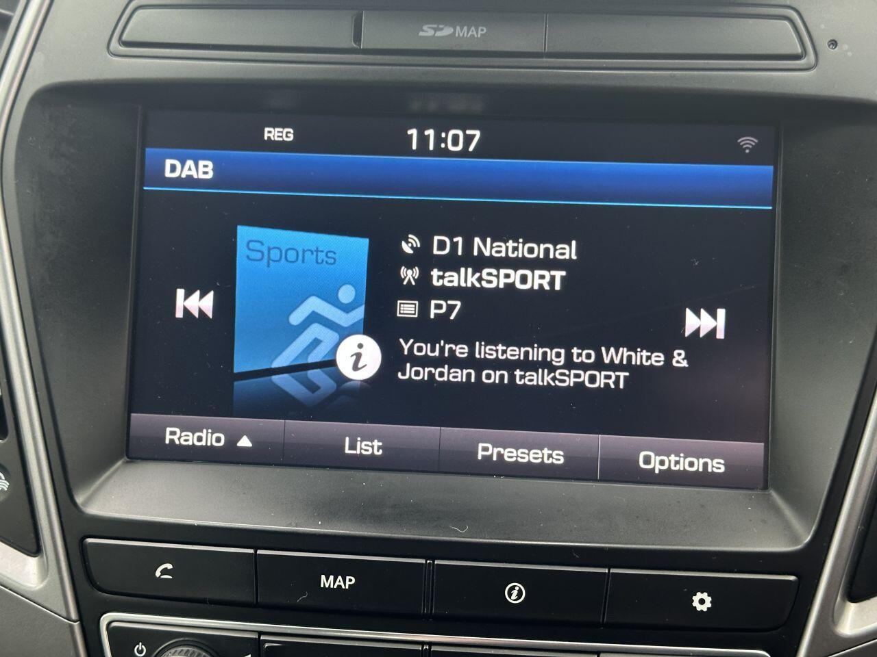 Hyundai Santa Fe - Image 27