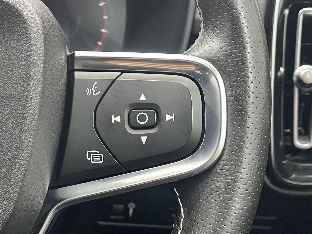 Volvo XC40 - Image 39