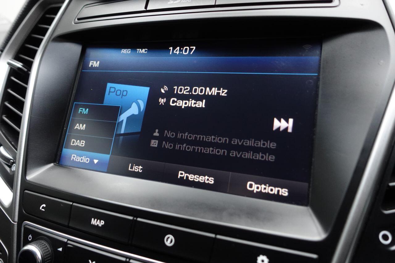 Hyundai Santa Fe - Image 17