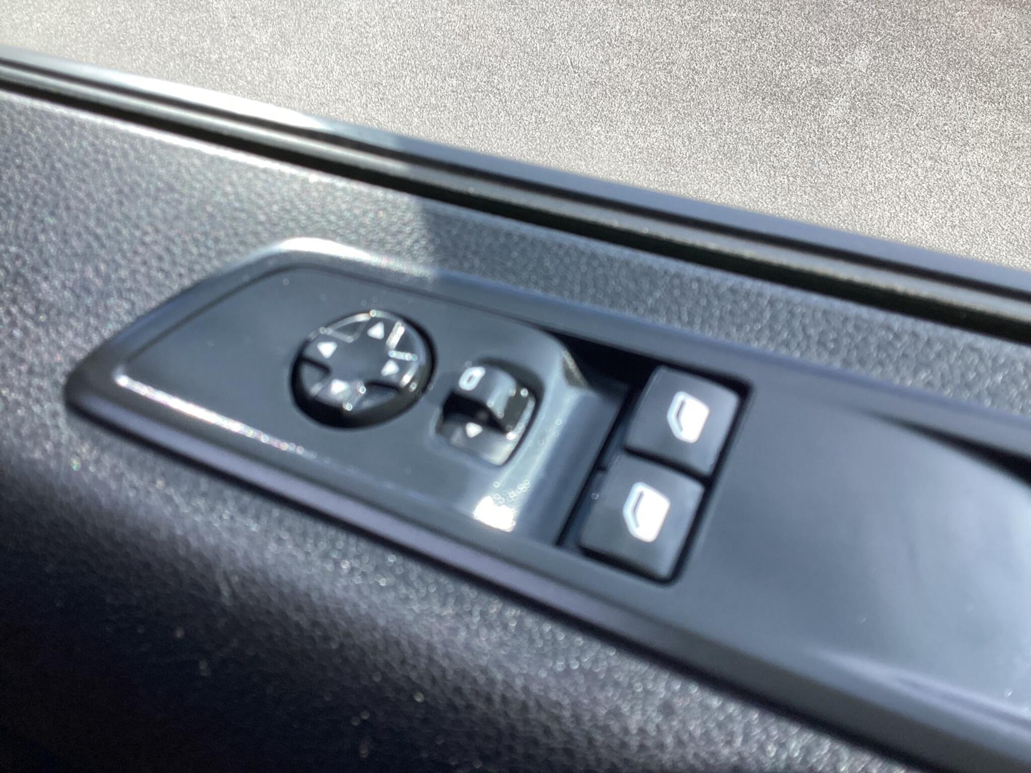 Peugeot Expert - Image 20