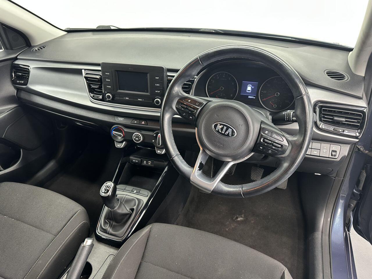 Kia Rio - Image 18