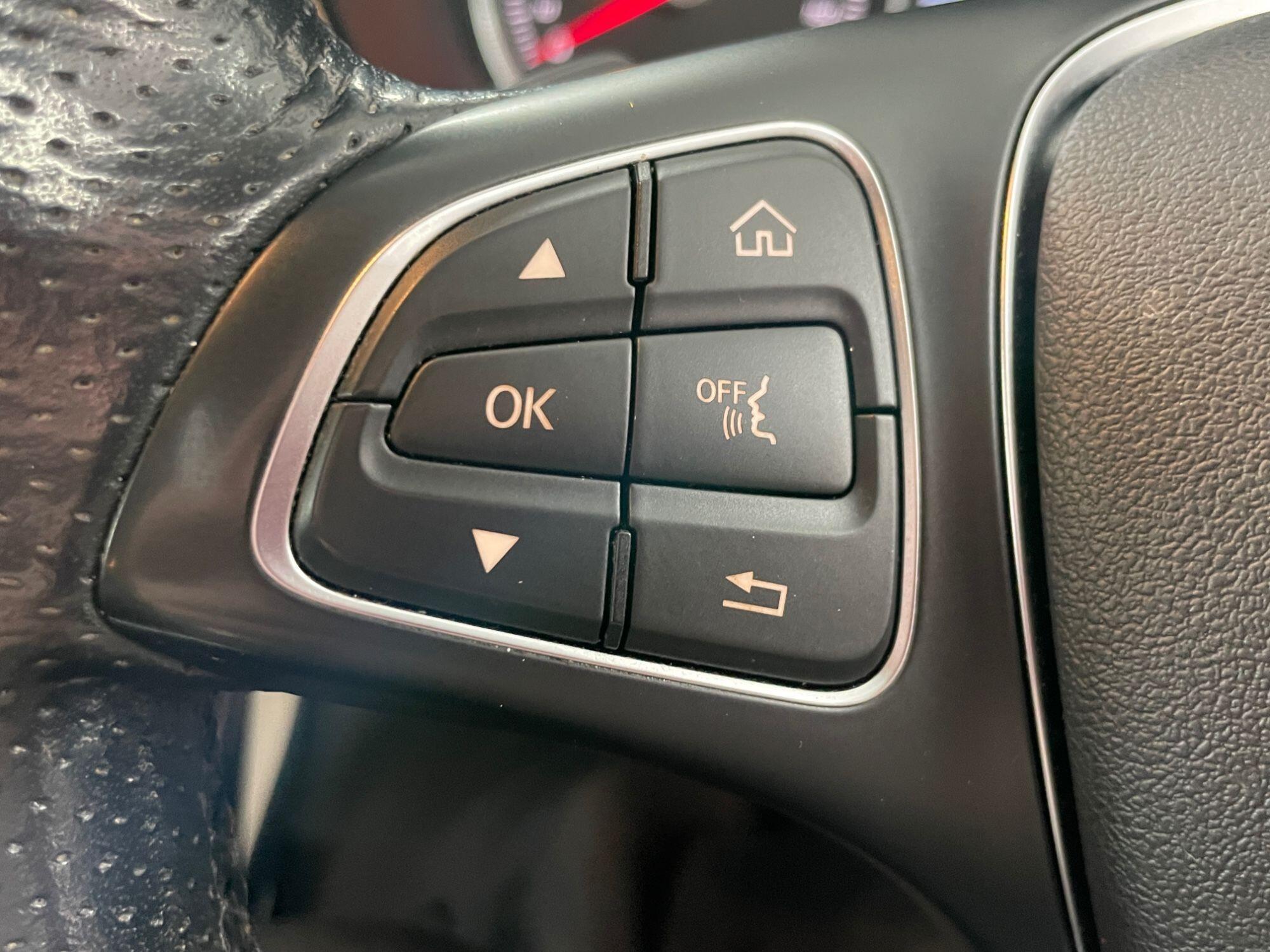 Mercedes GLC - Image 37