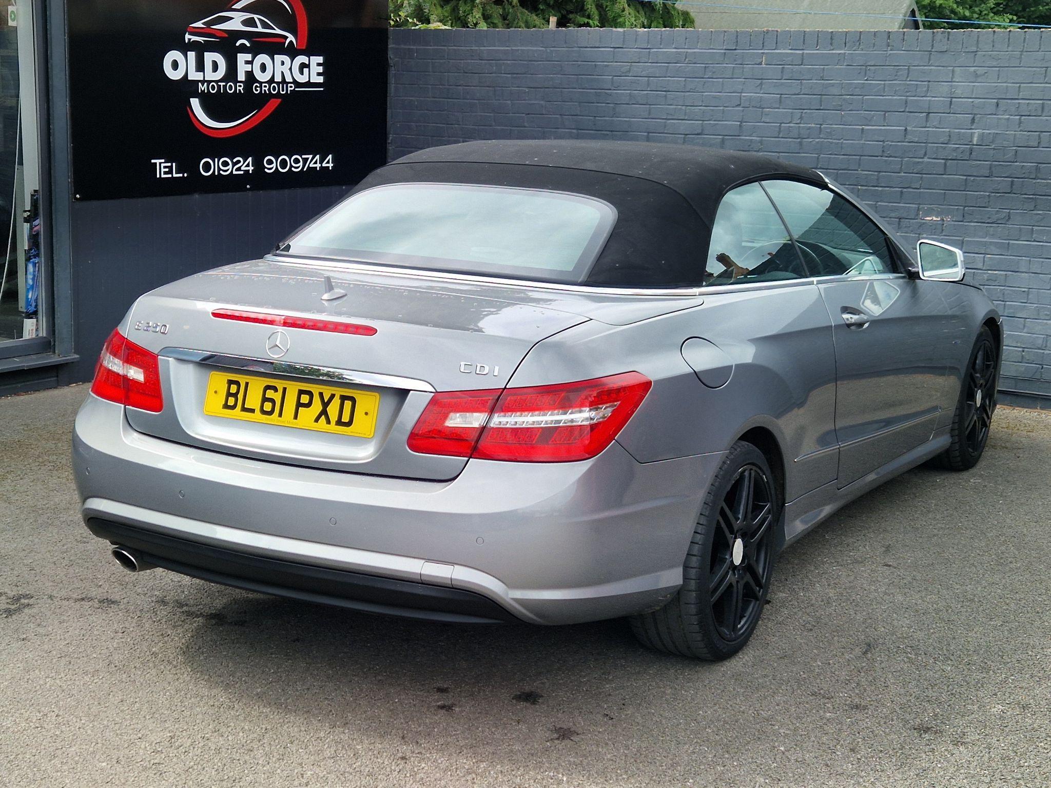 Mercedes E Class - Image 16