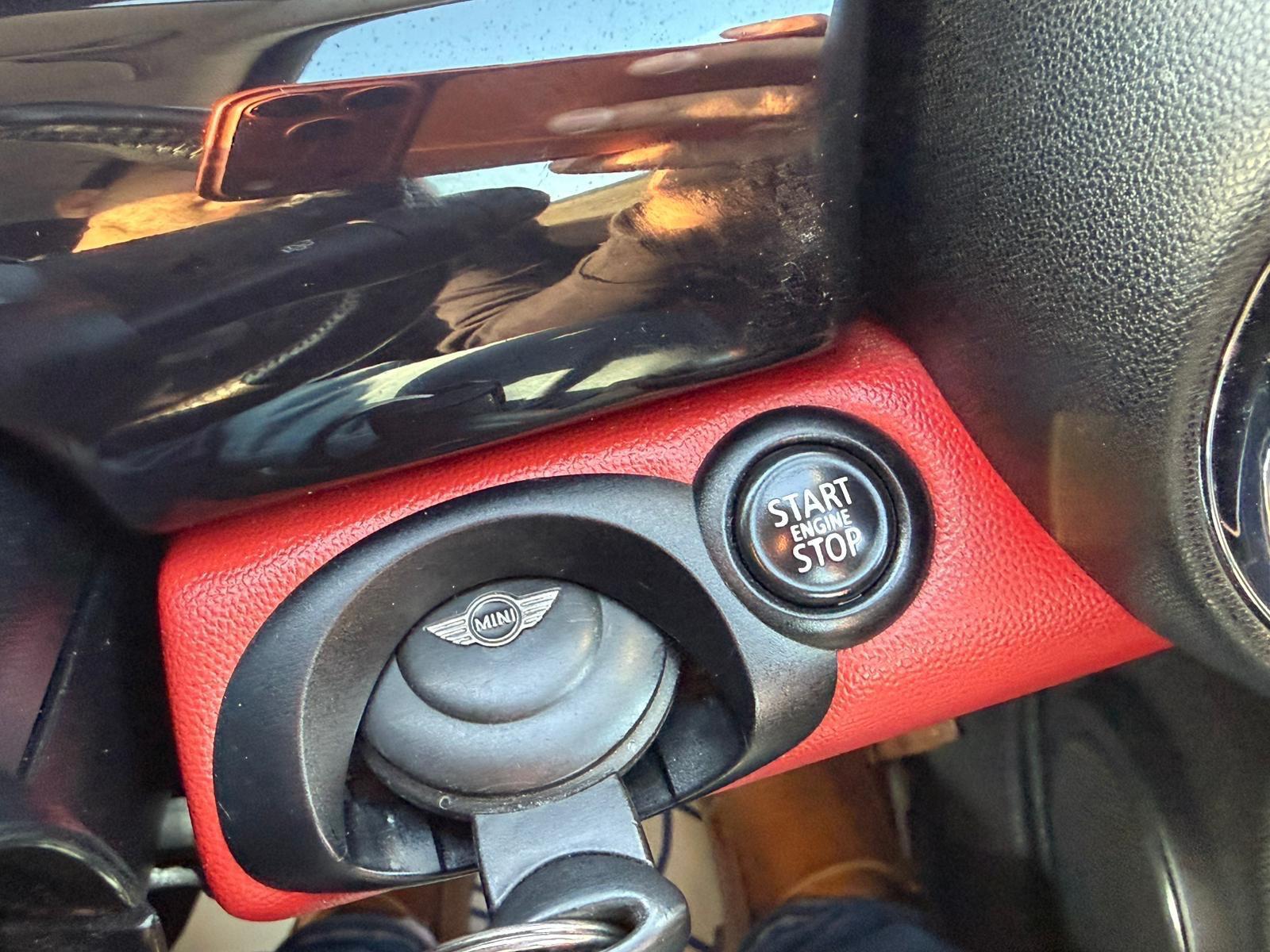 MINI Hatch - Image 15