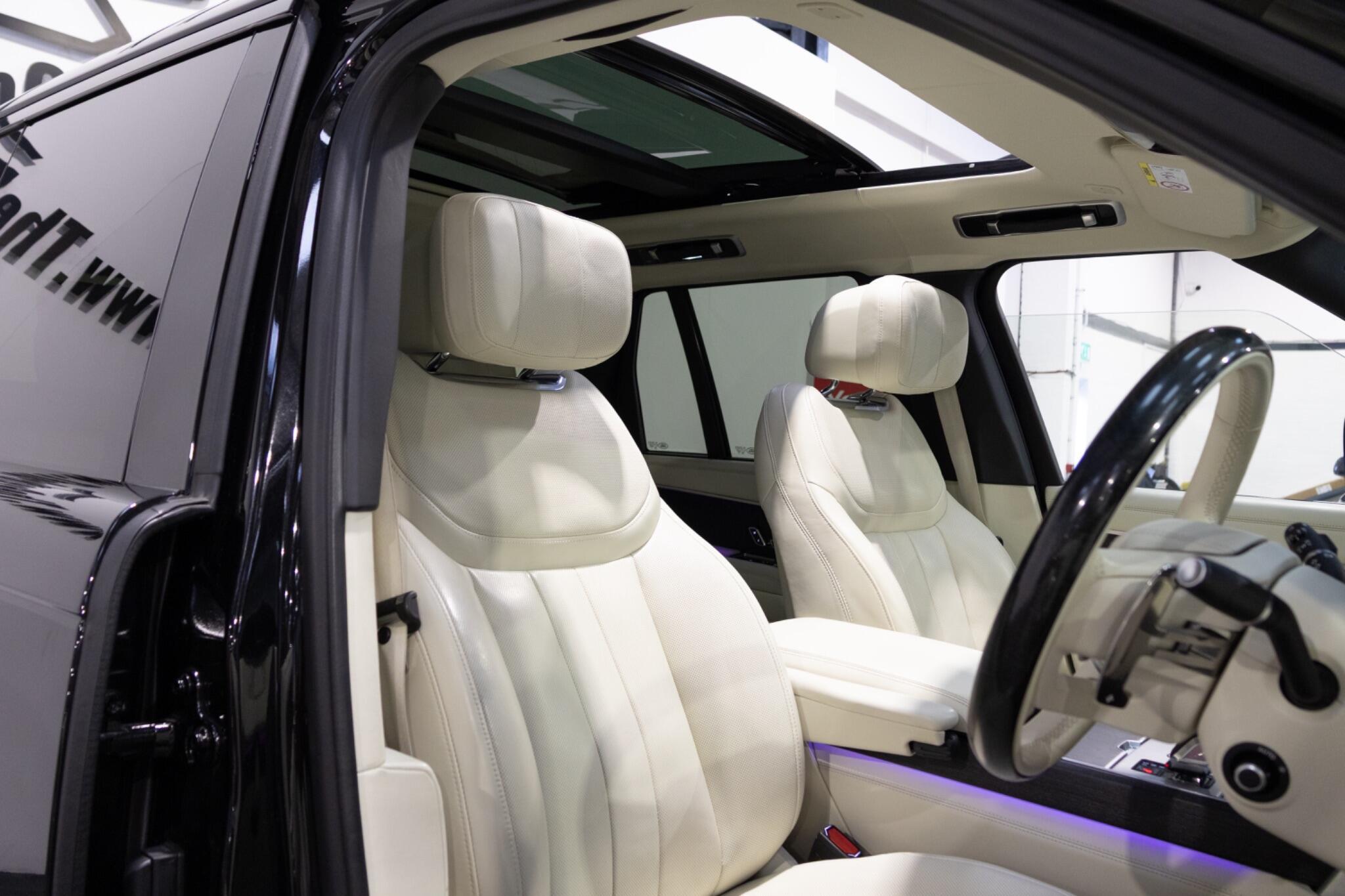 Land Rover Range Rover - Image 3