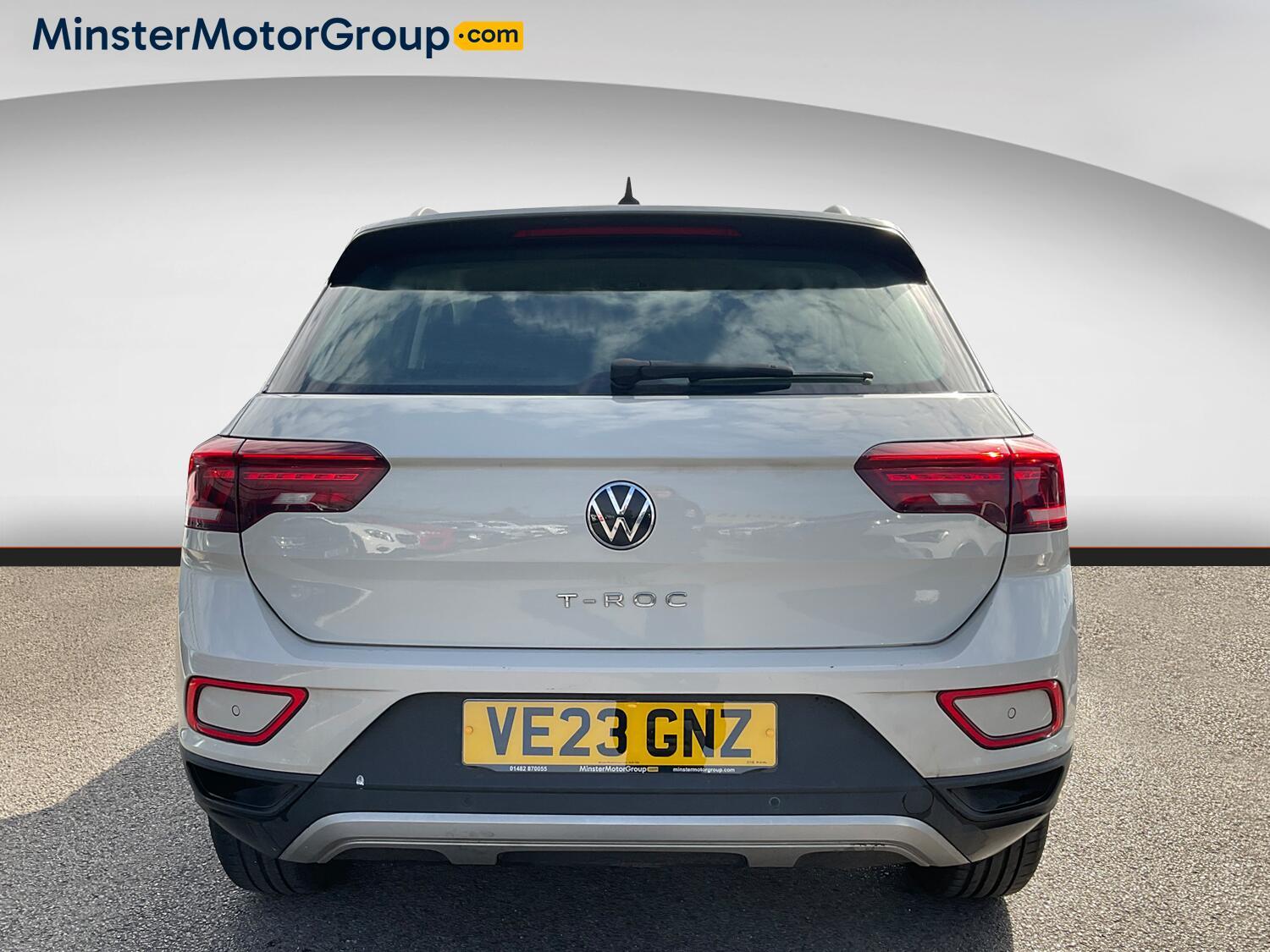 Volkswagen T-Roc - Image 3