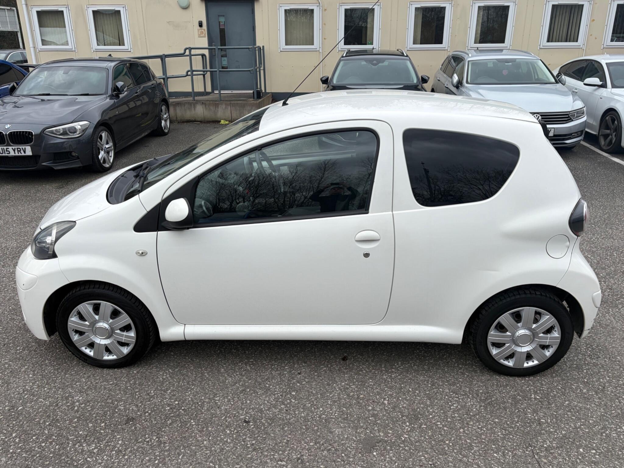 Toyota Aygo - Image 9