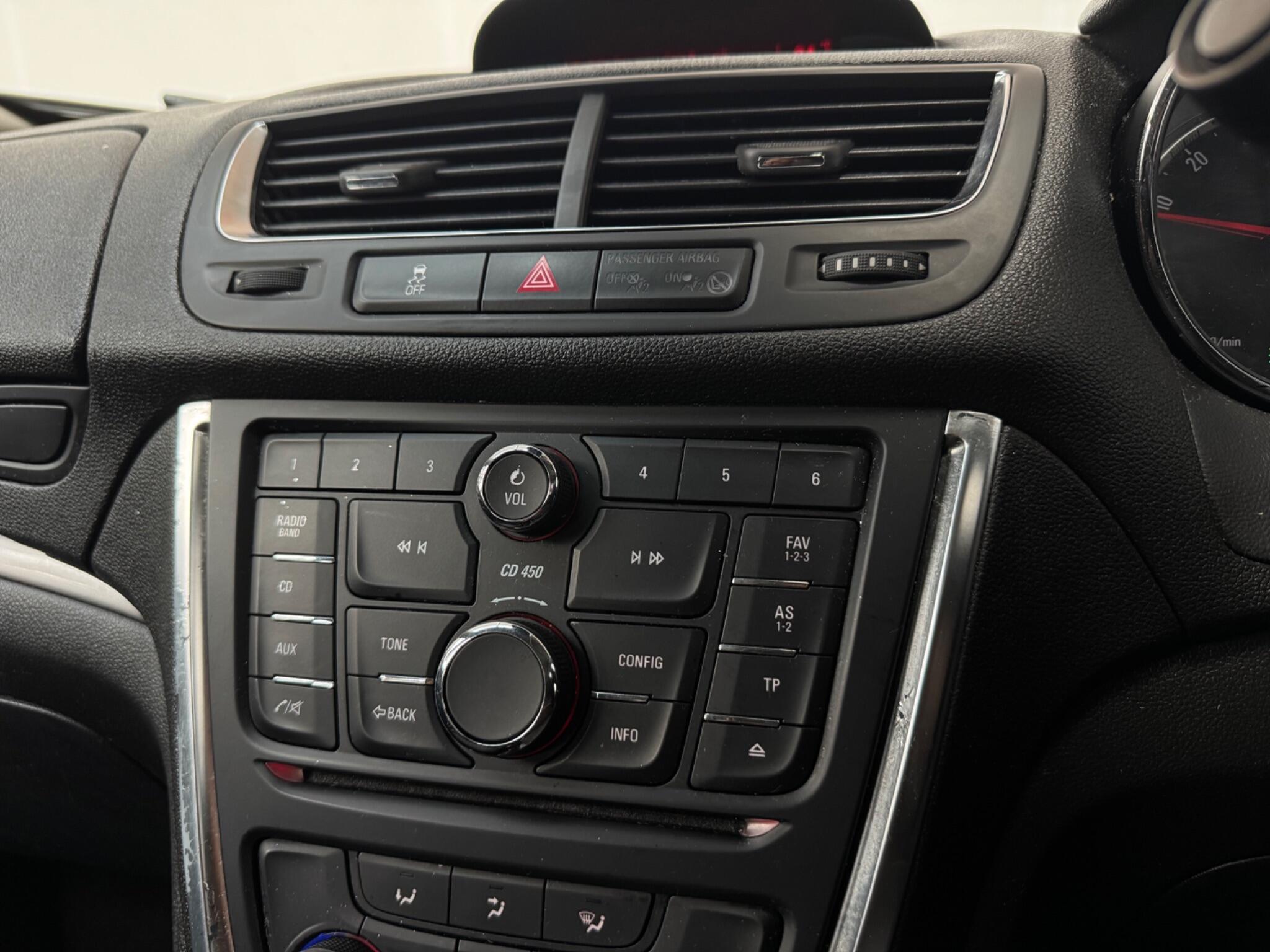 Vauxhall Mokka - Image 13