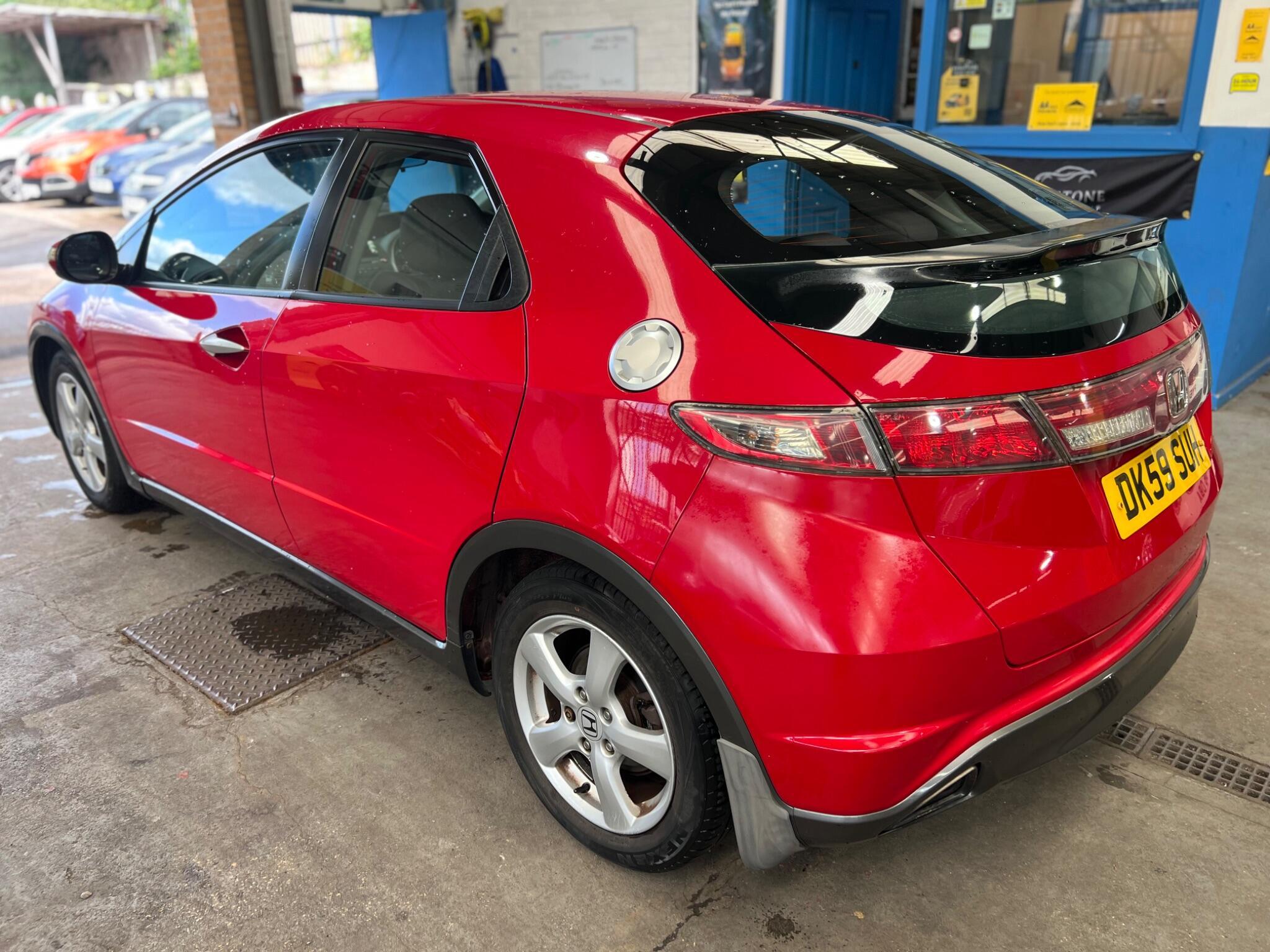 Honda Civic - Image 4