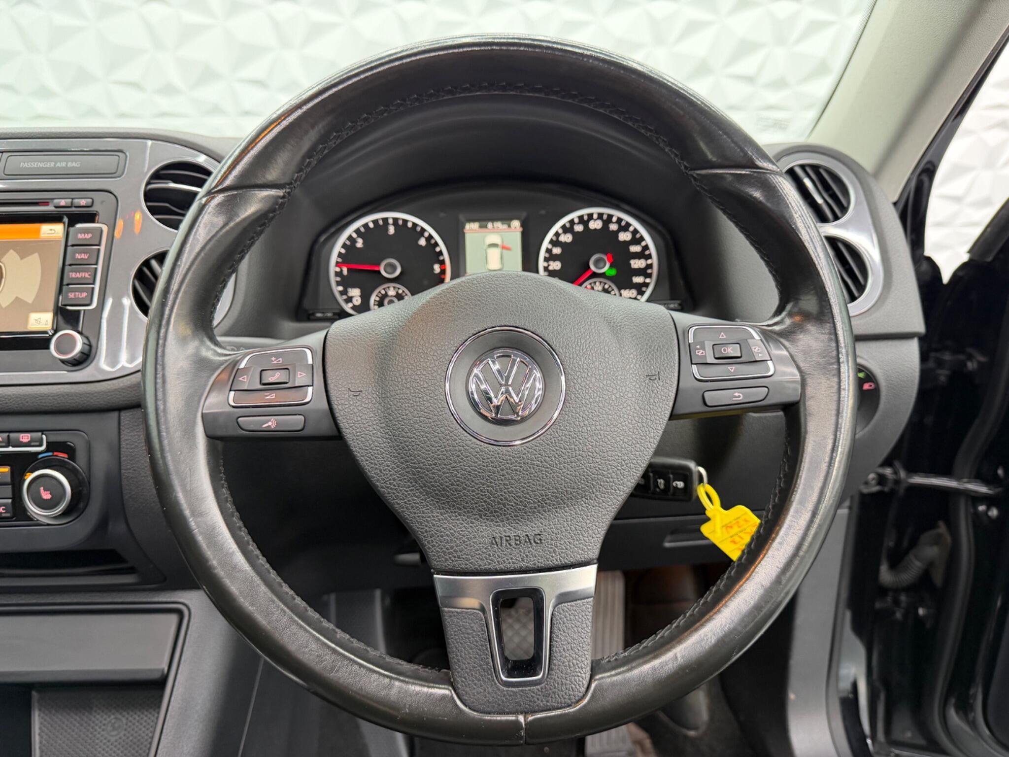 Volkswagen Tiguan - Image 23