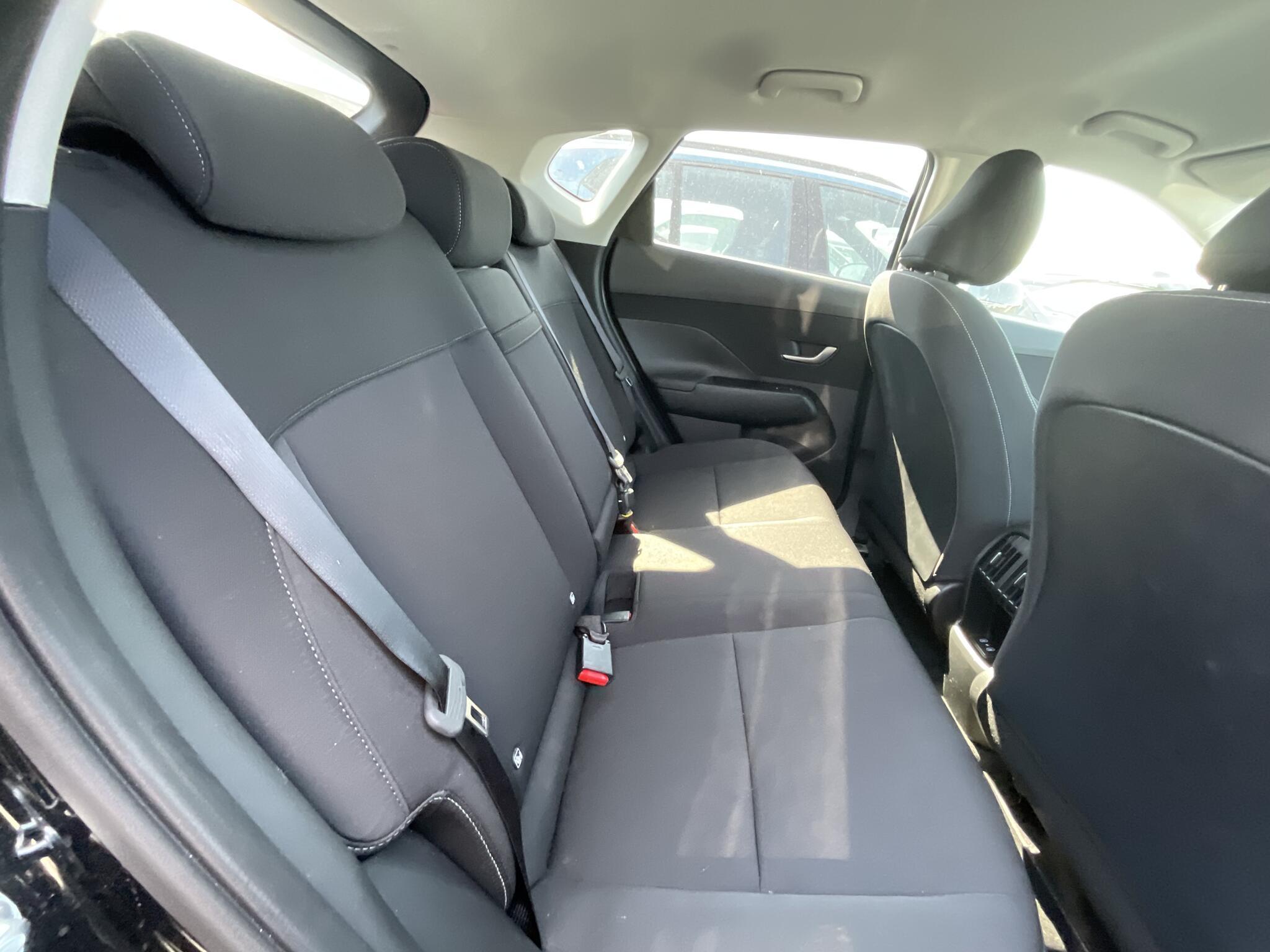 Hyundai Kona - Image 11