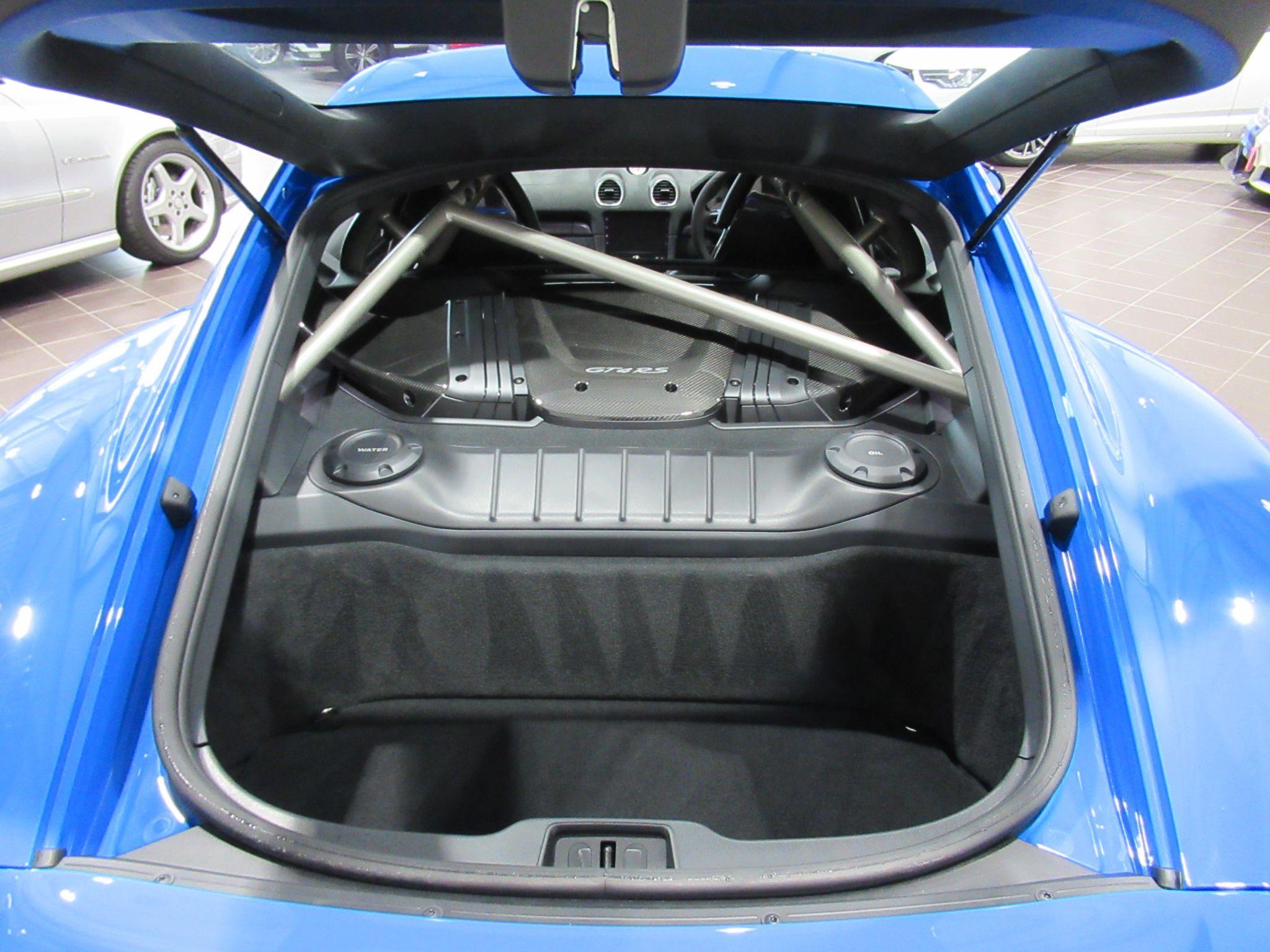 Porsche 718 Cayman - Image 41