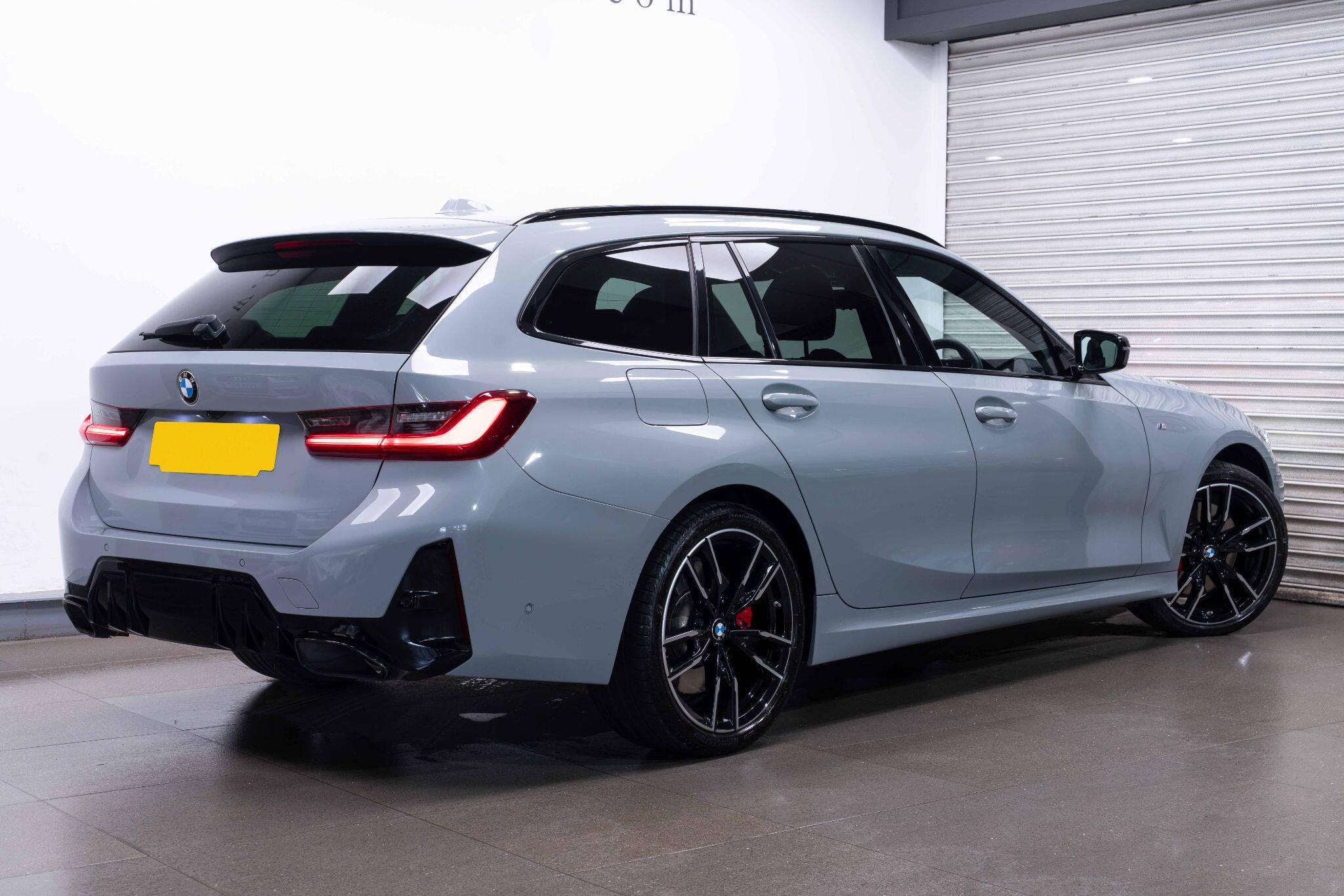 BMW 3 Series - Image 4