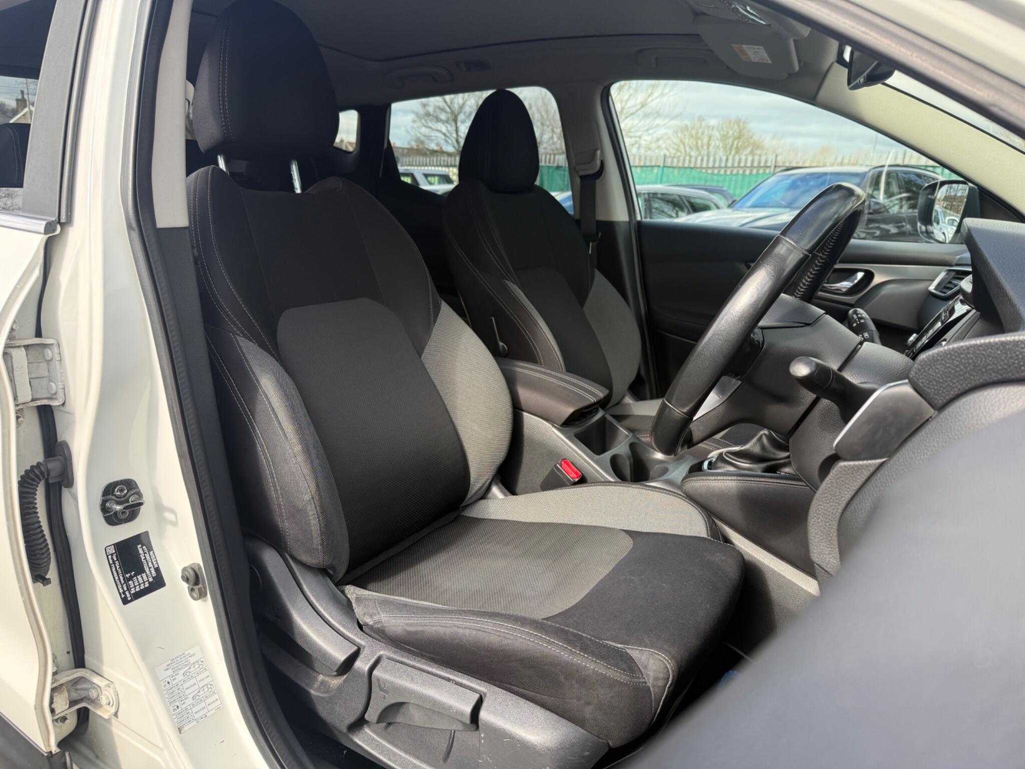 Nissan Qashqai - Image 30