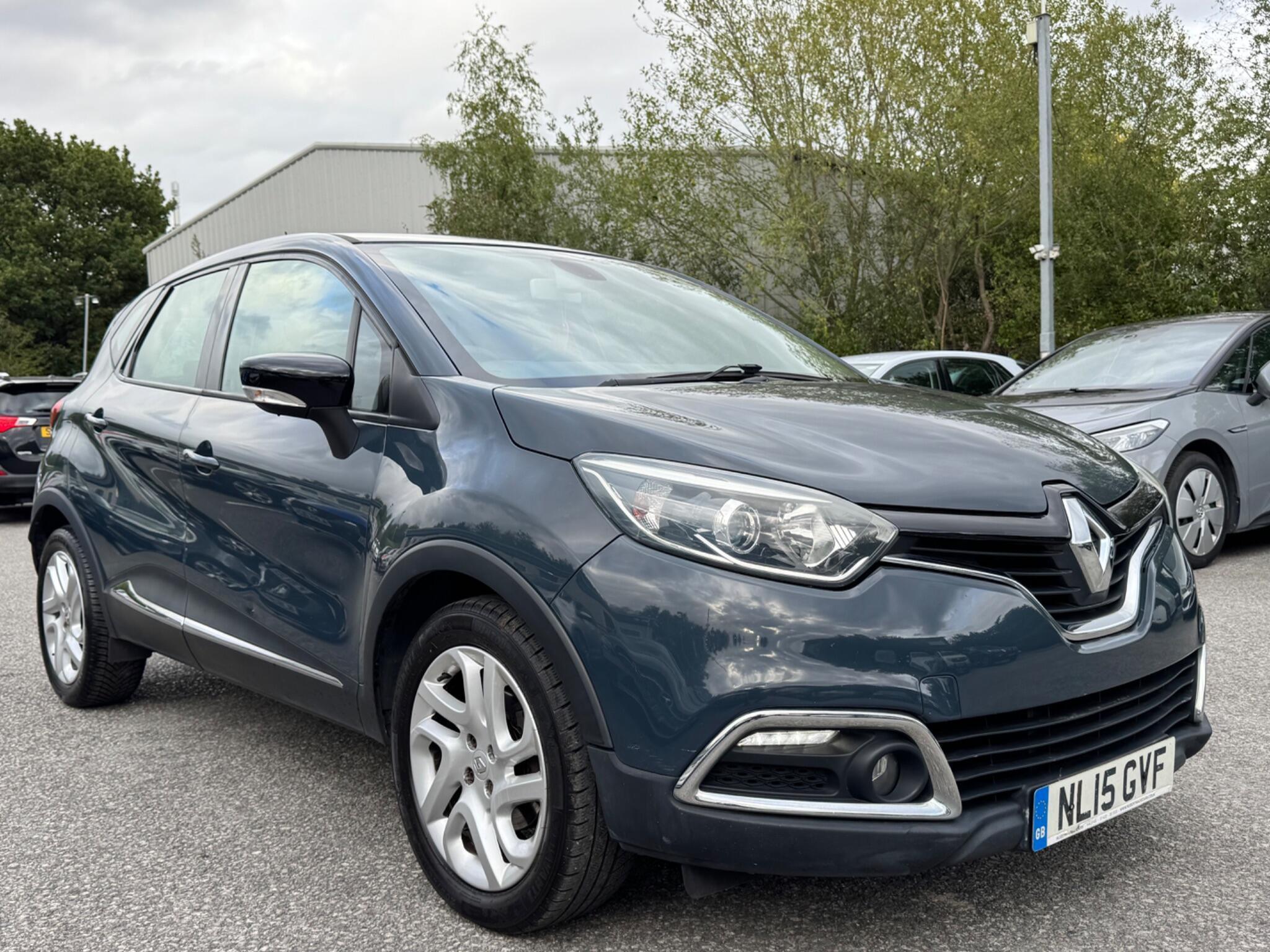 Renault Captur - Image 3