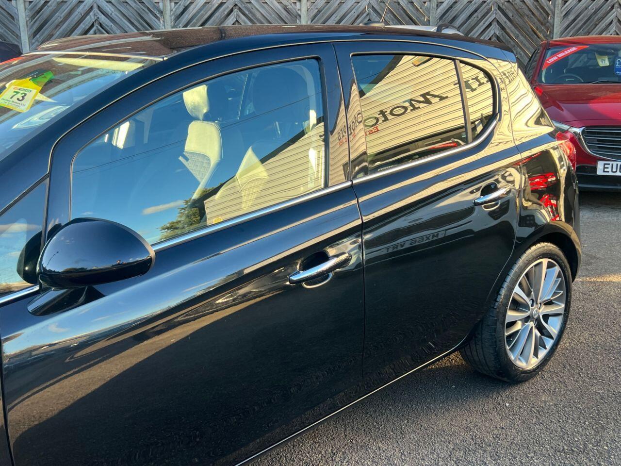 Vauxhall Corsa - Image 13