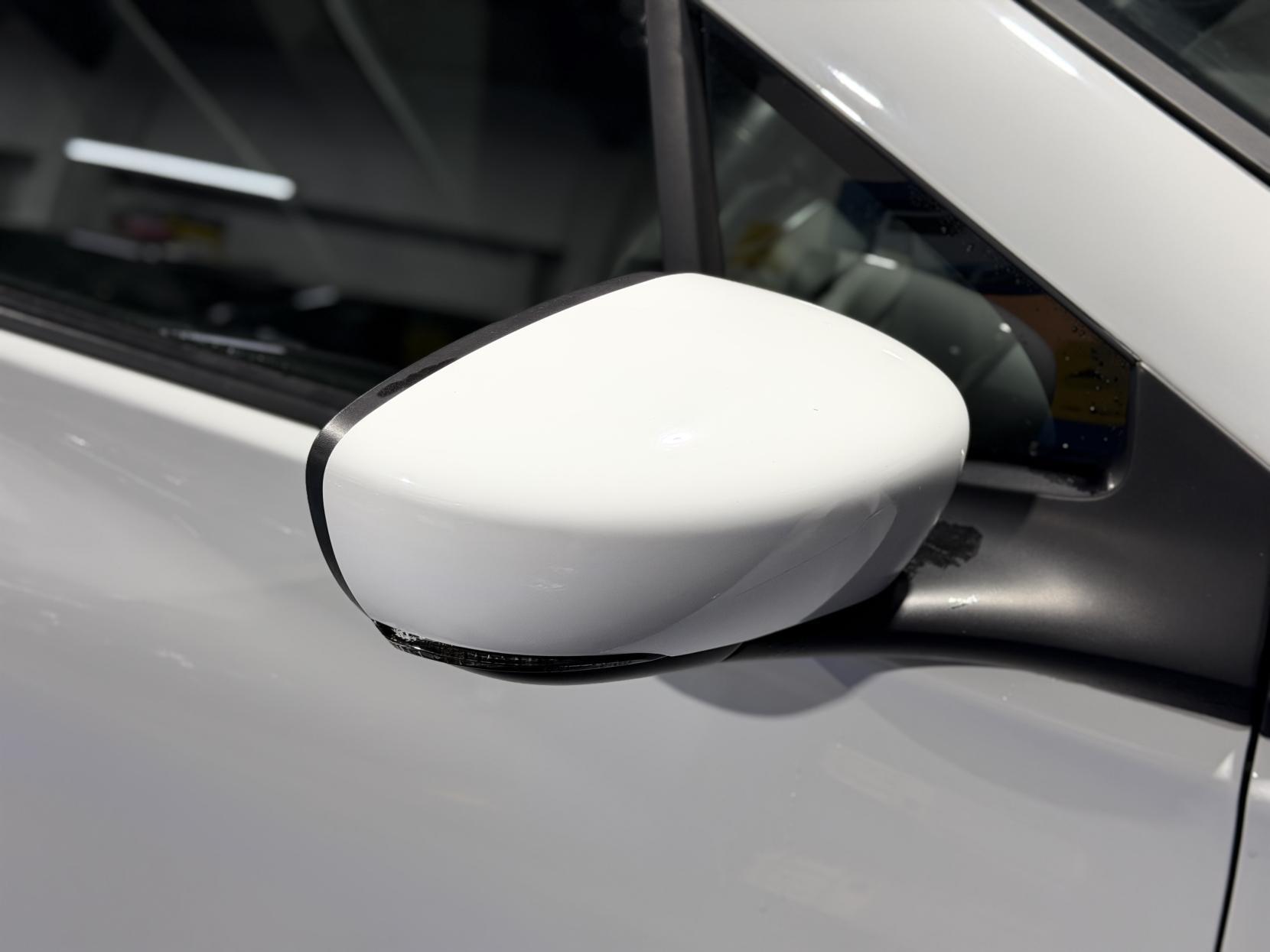 Renault Zoe - Image 14