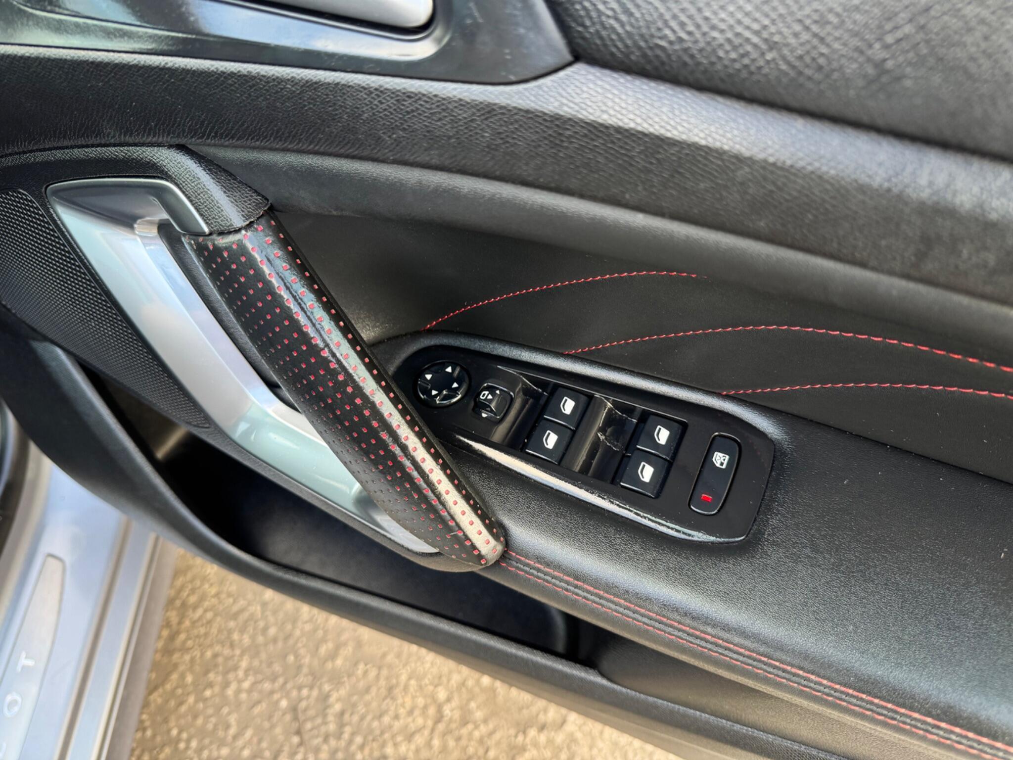 Peugeot 308 - Image 27