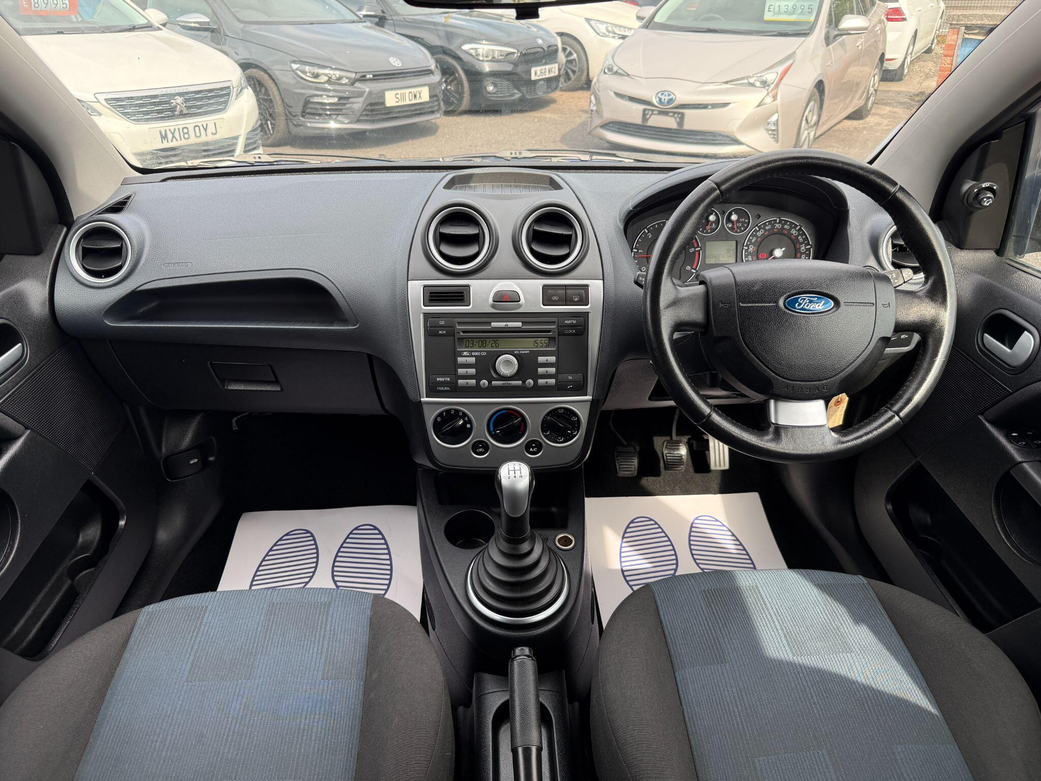 Ford Fiesta - Image 3