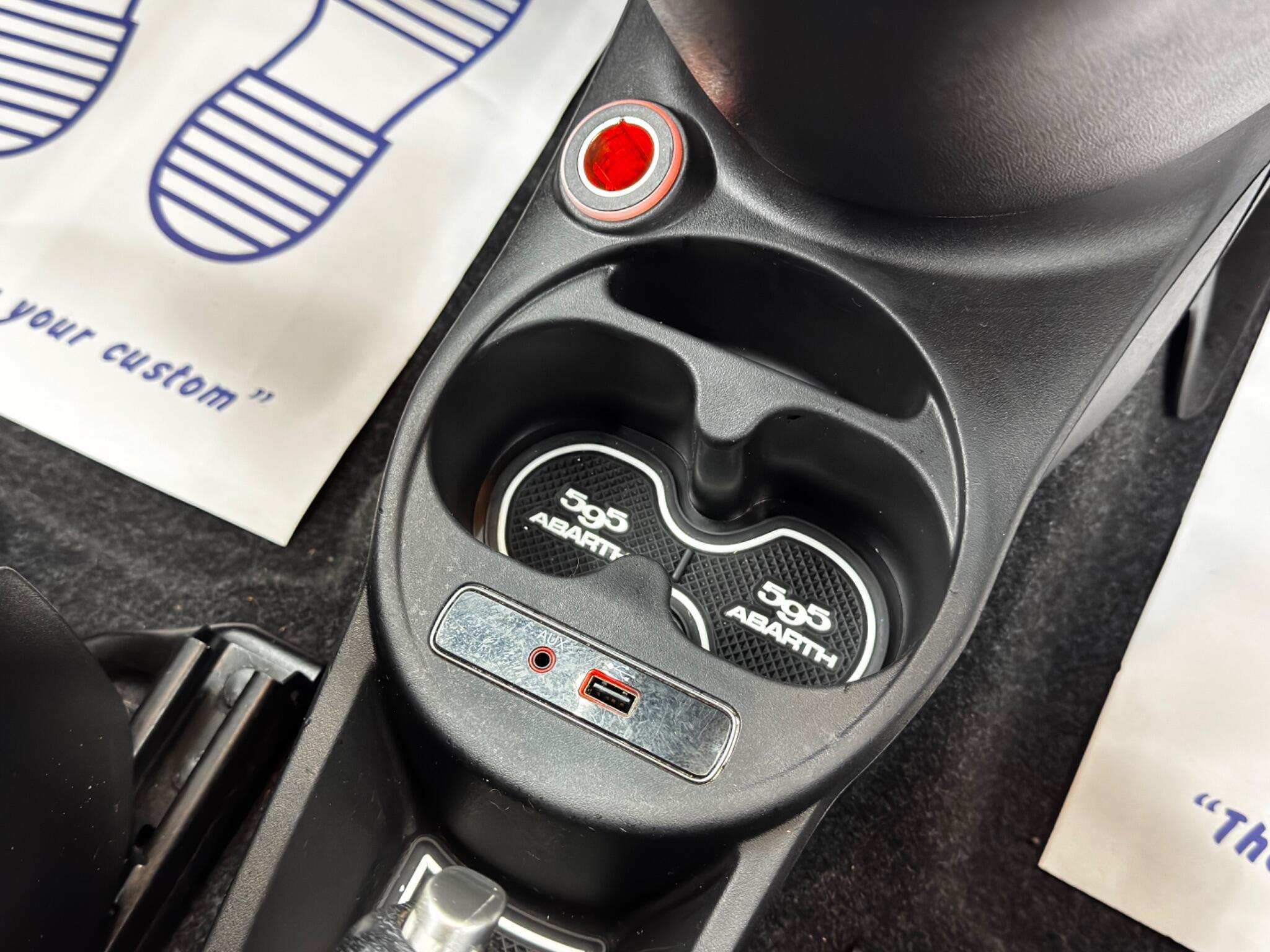 Abarth 595 - Image 24