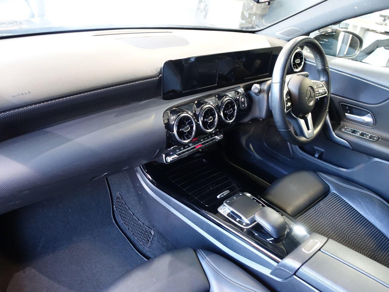 Mercedes-benz A-CLASS - Image 12