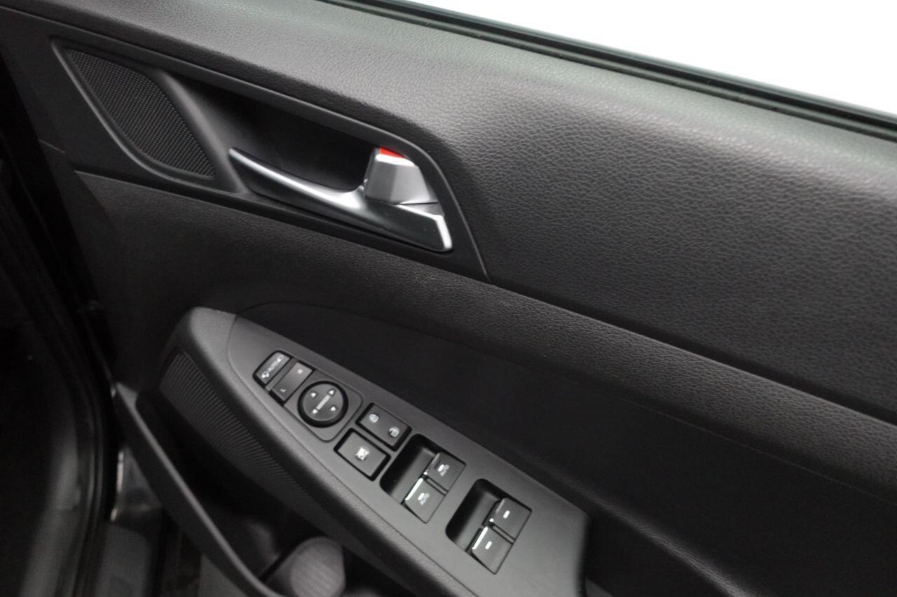 Hyundai Tucson - Image 18