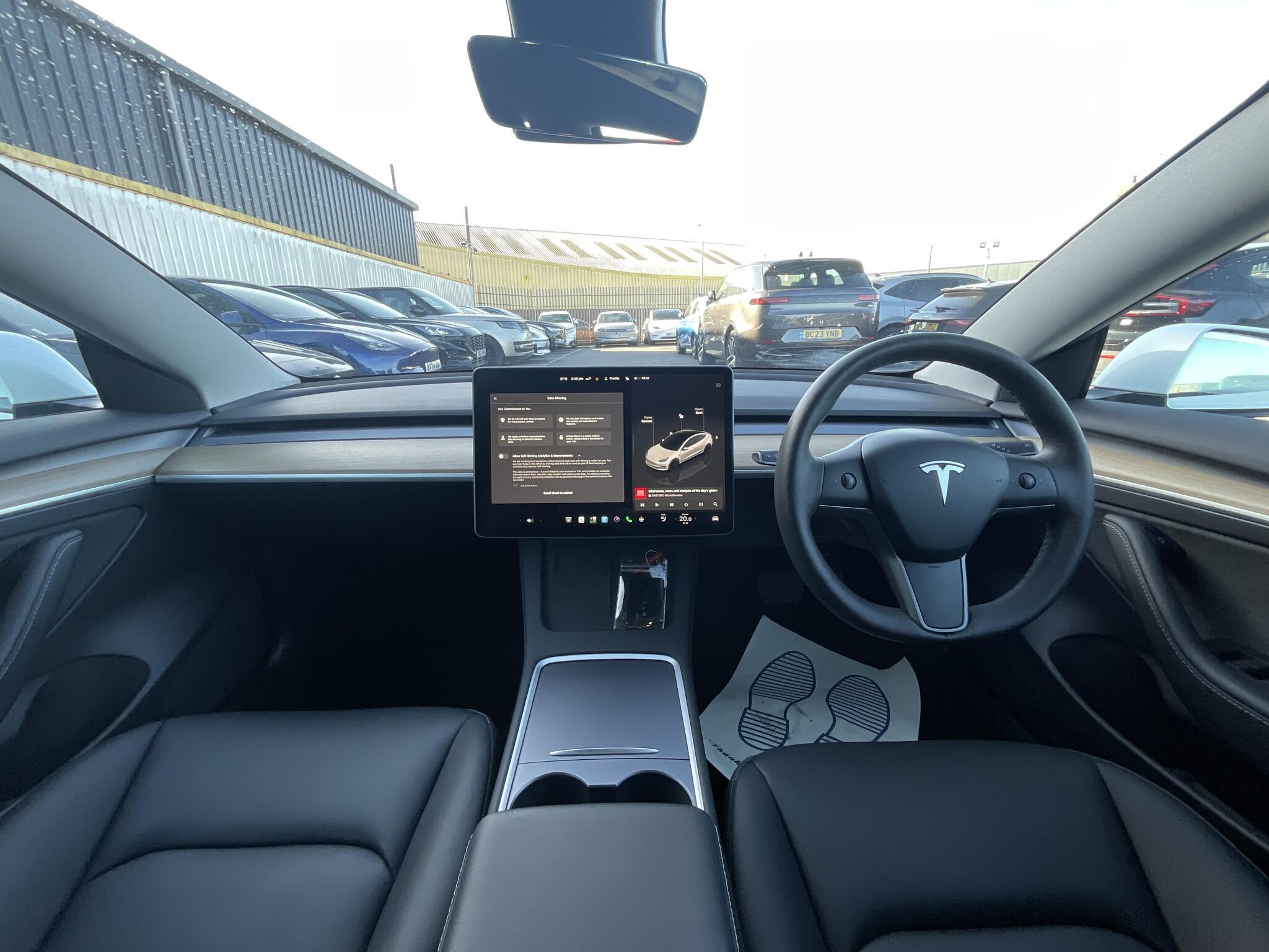Tesla Model 3 - Image 6