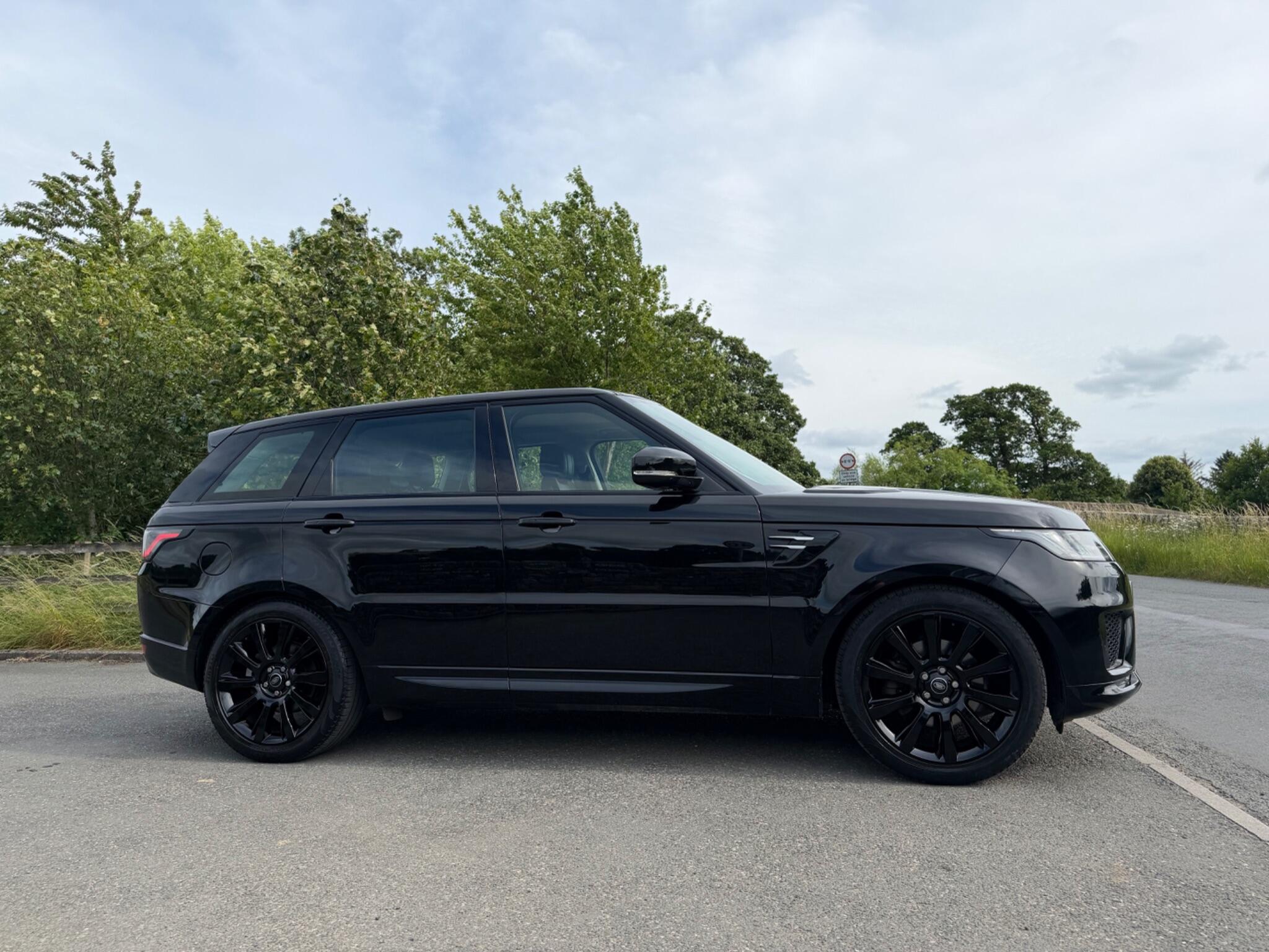 Land Rover RANGE ROVER SPORT - Image 11