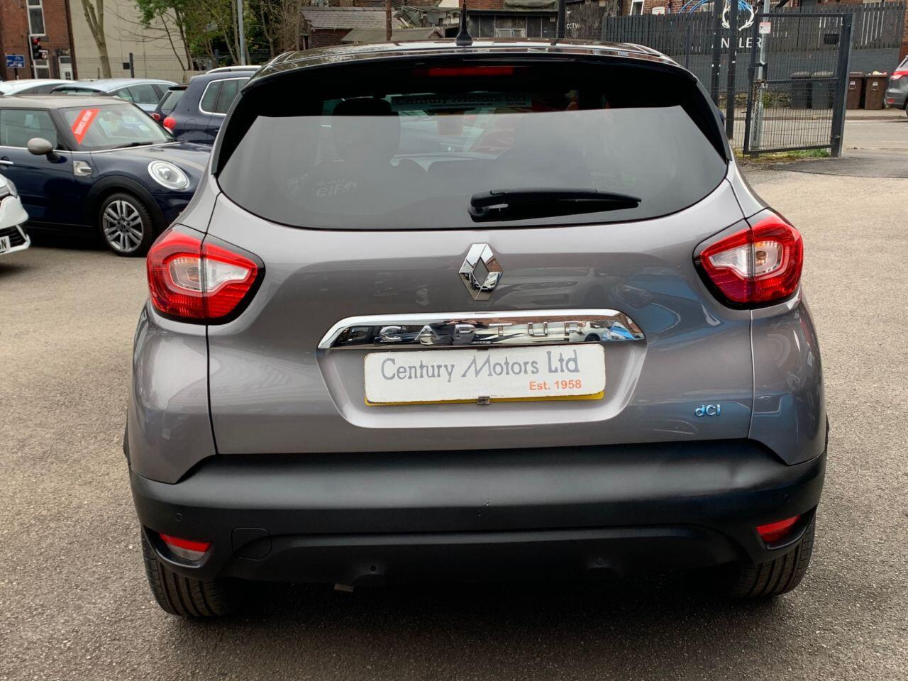 Renault Captur - Image 11