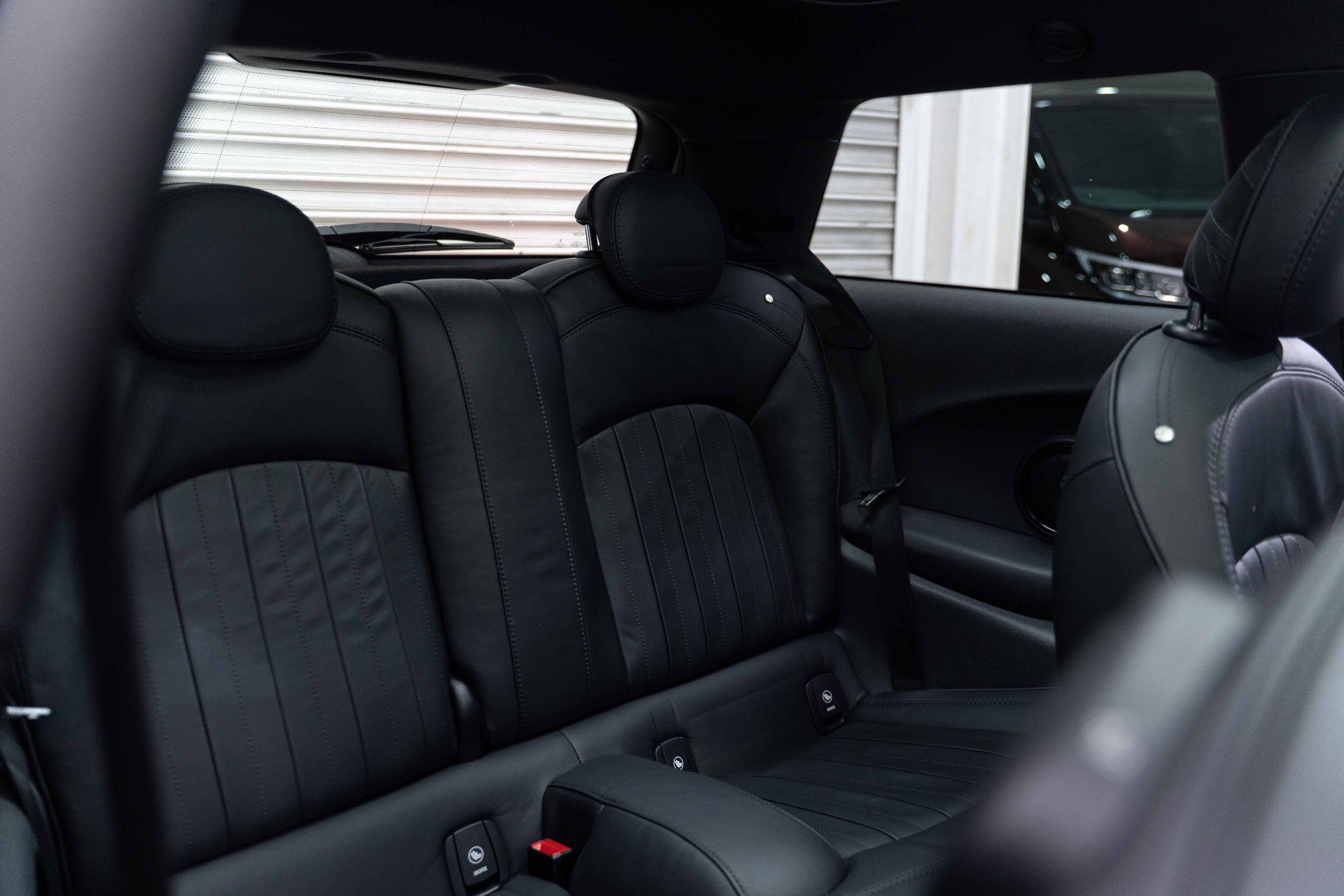 MINI Hatch - Image 17